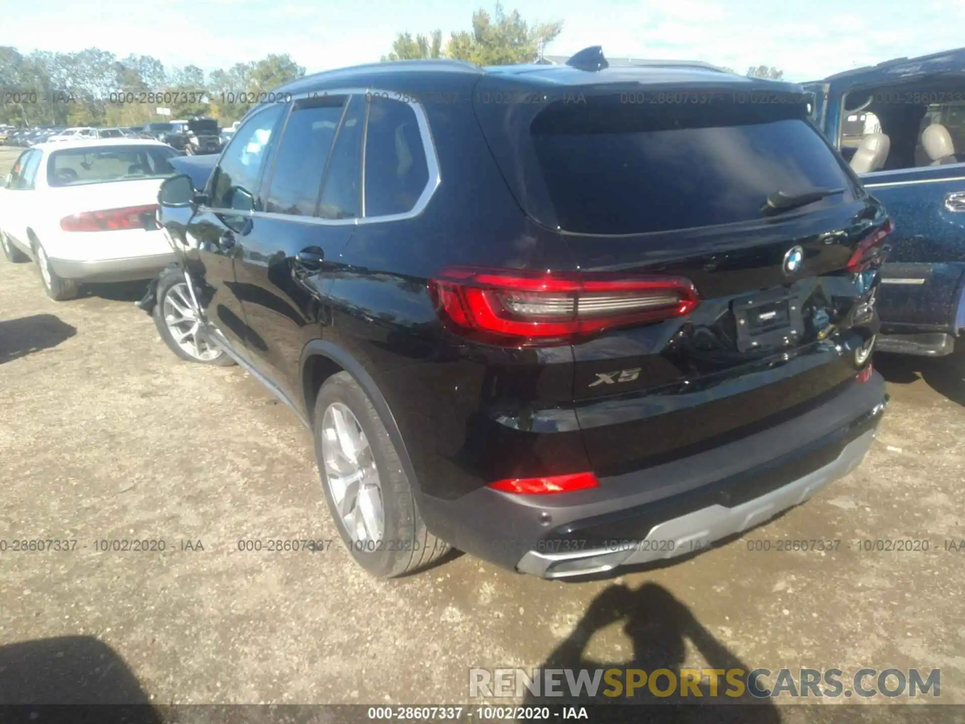 3 Photograph of a damaged car 5UXCR6C58KLL36704 BMW X5 2019