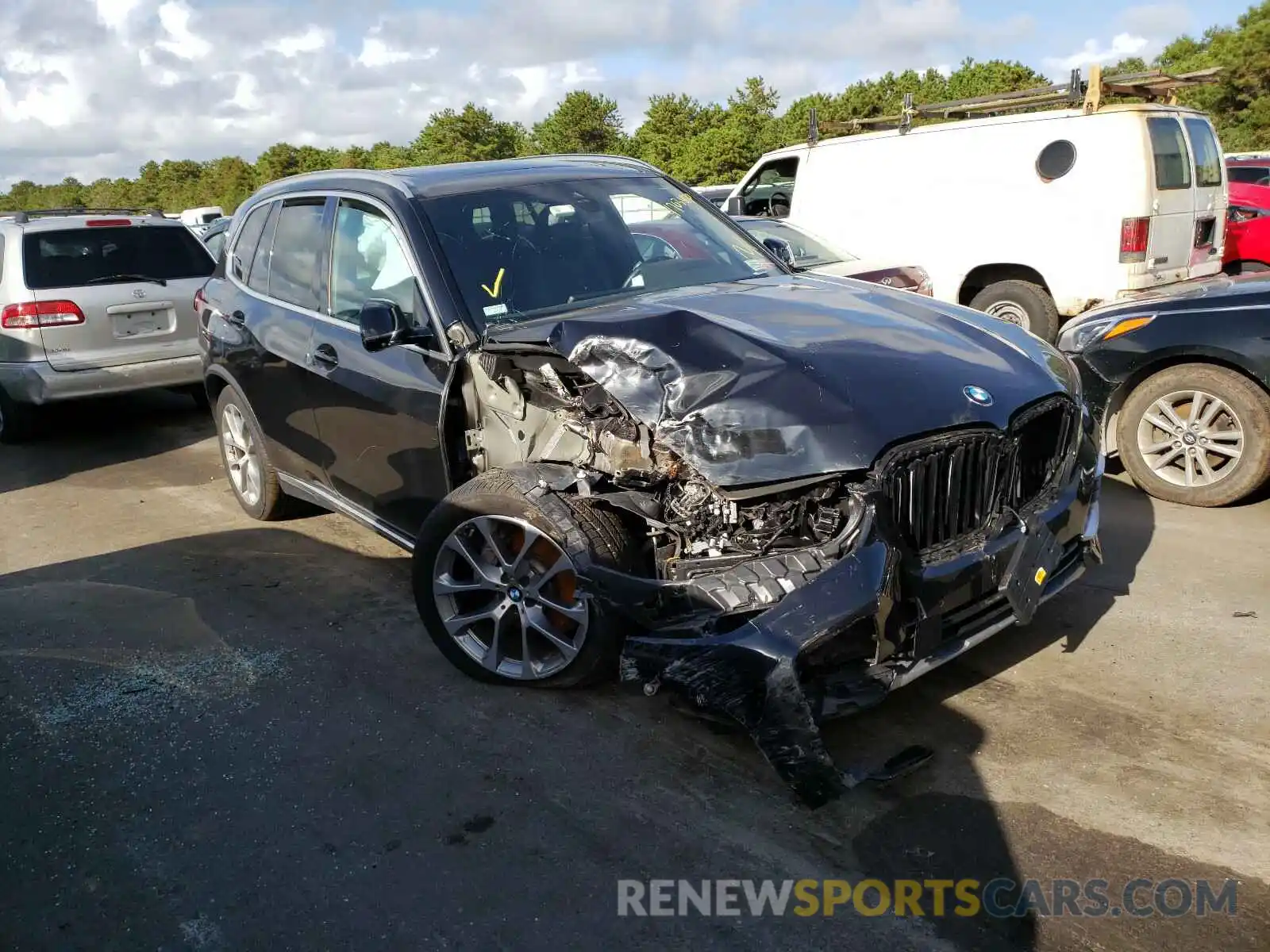1 Photograph of a damaged car 5UXCR6C58KLL38386 BMW X5 2019
