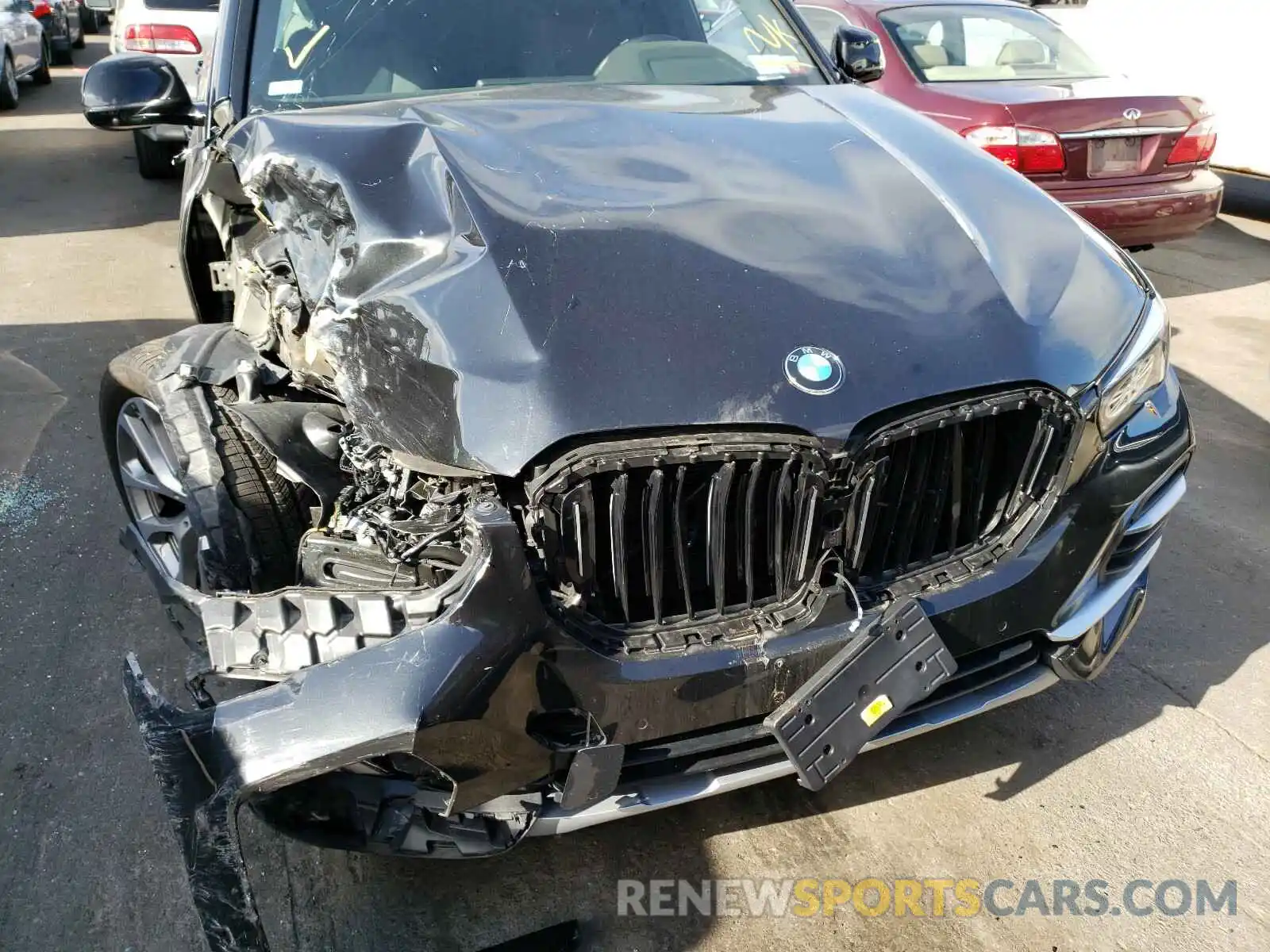 7 Фотография поврежденного автомобиля 5UXCR6C58KLL38386 BMW X5 2019