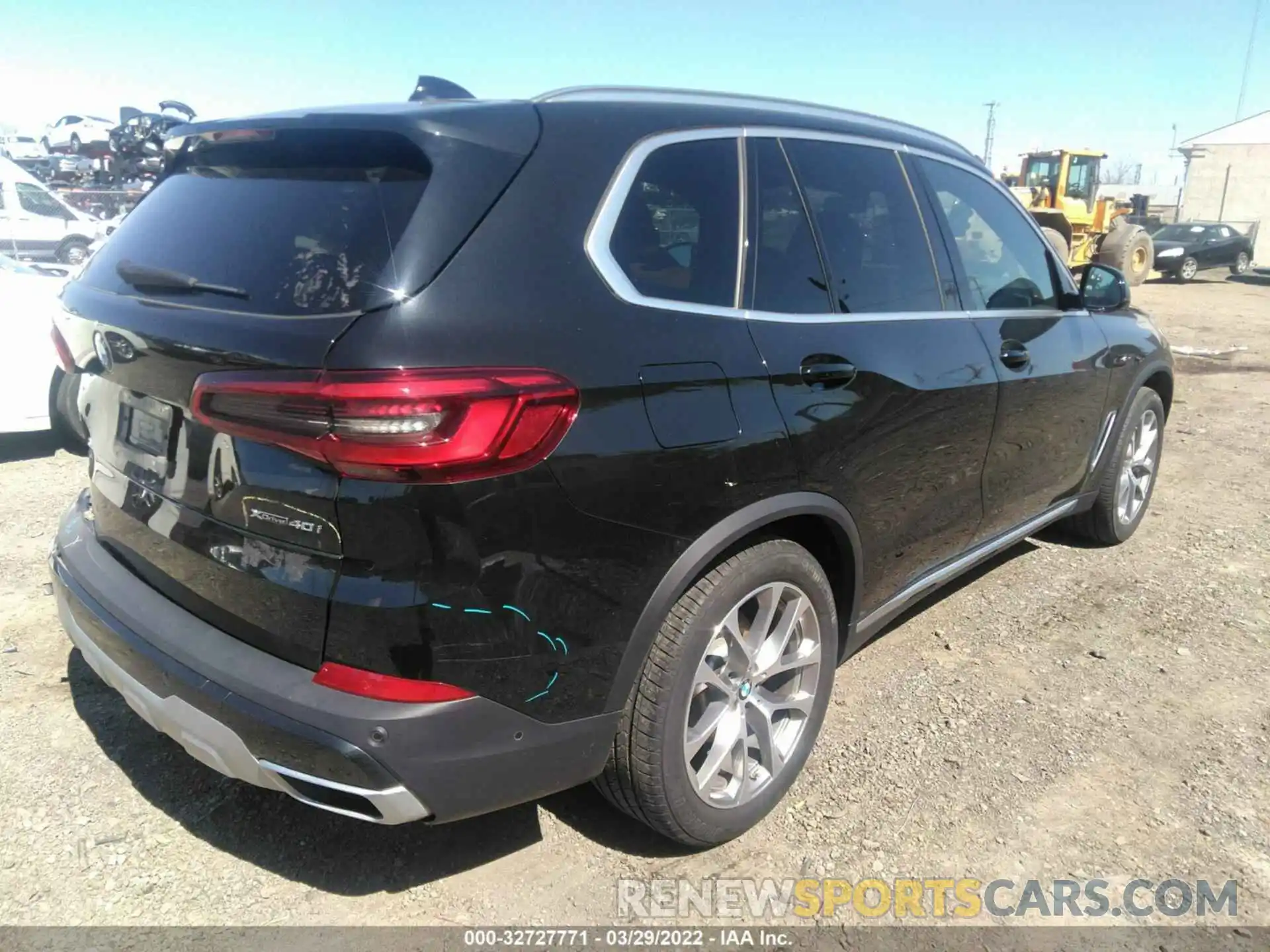 4 Photograph of a damaged car 5UXCR6C58KLL40543 BMW X5 2019