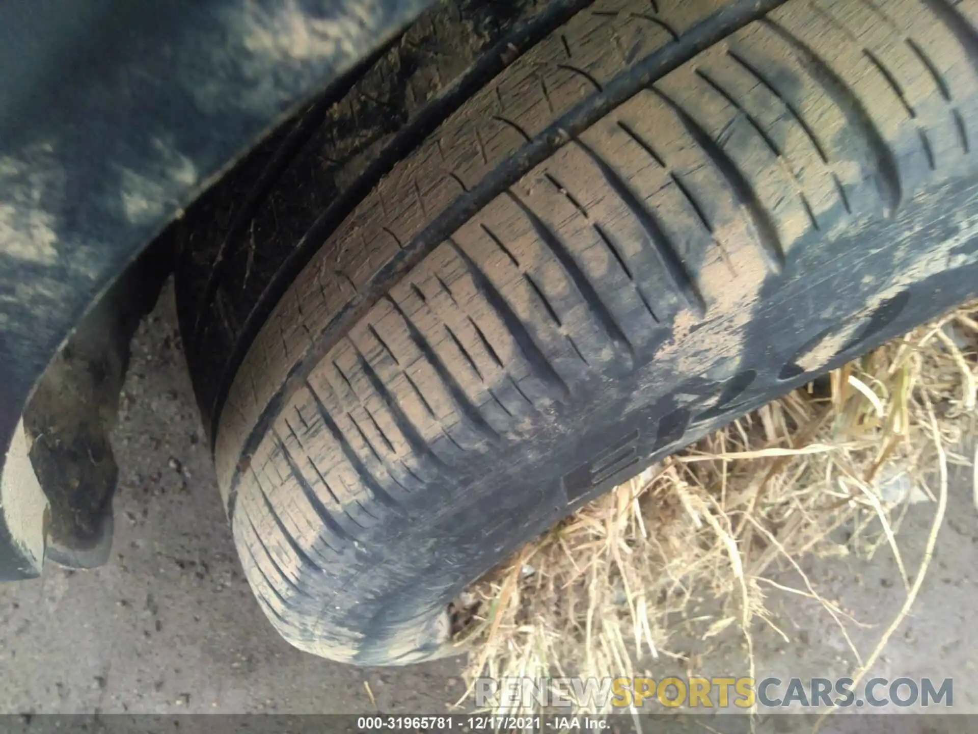 15 Photograph of a damaged car 5UXCR6C58KLL61926 BMW X5 2019