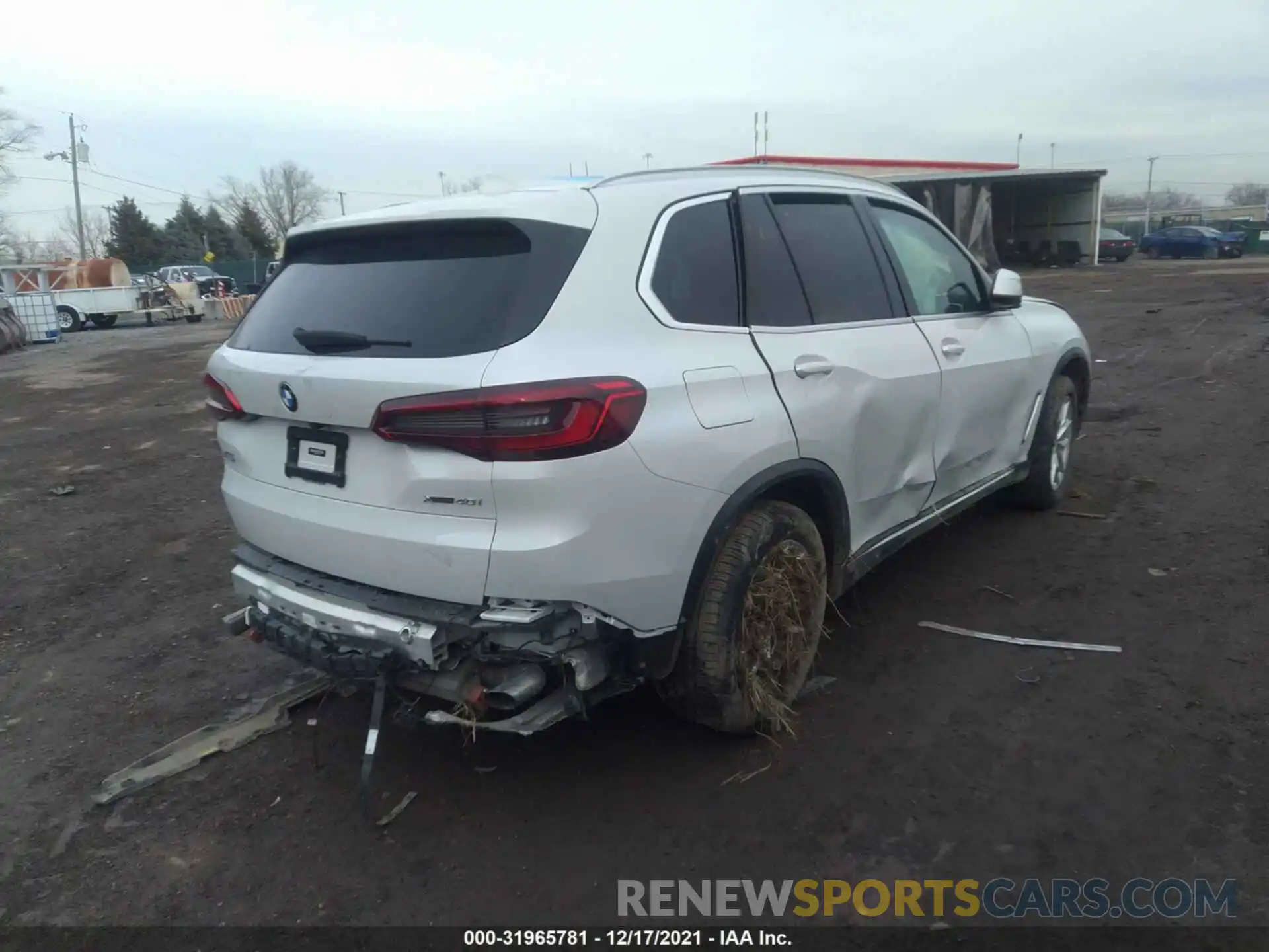 4 Photograph of a damaged car 5UXCR6C58KLL61926 BMW X5 2019