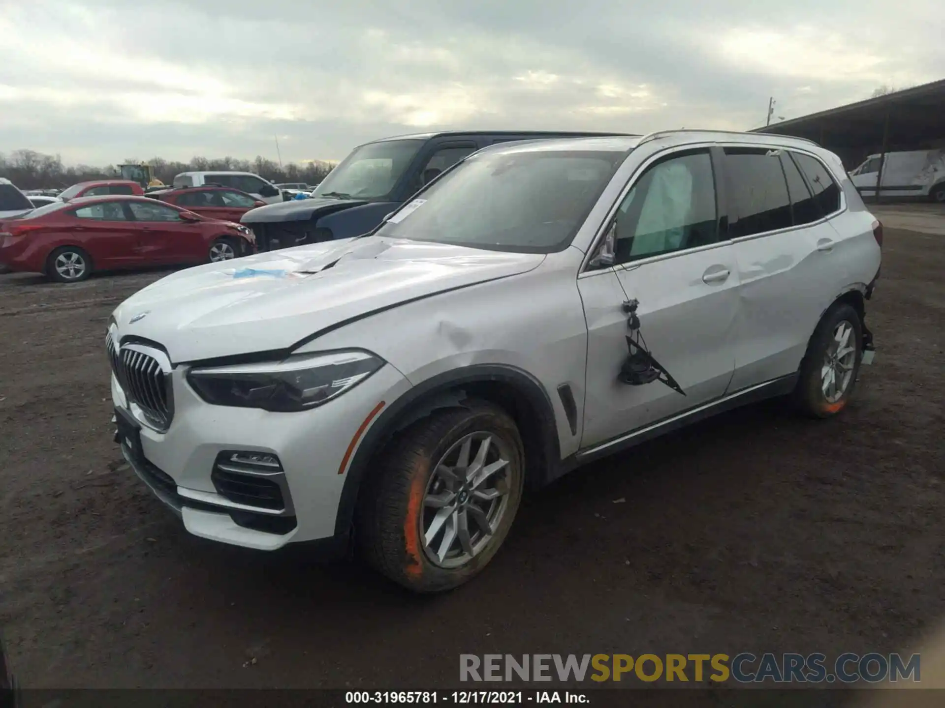 6 Photograph of a damaged car 5UXCR6C58KLL61926 BMW X5 2019