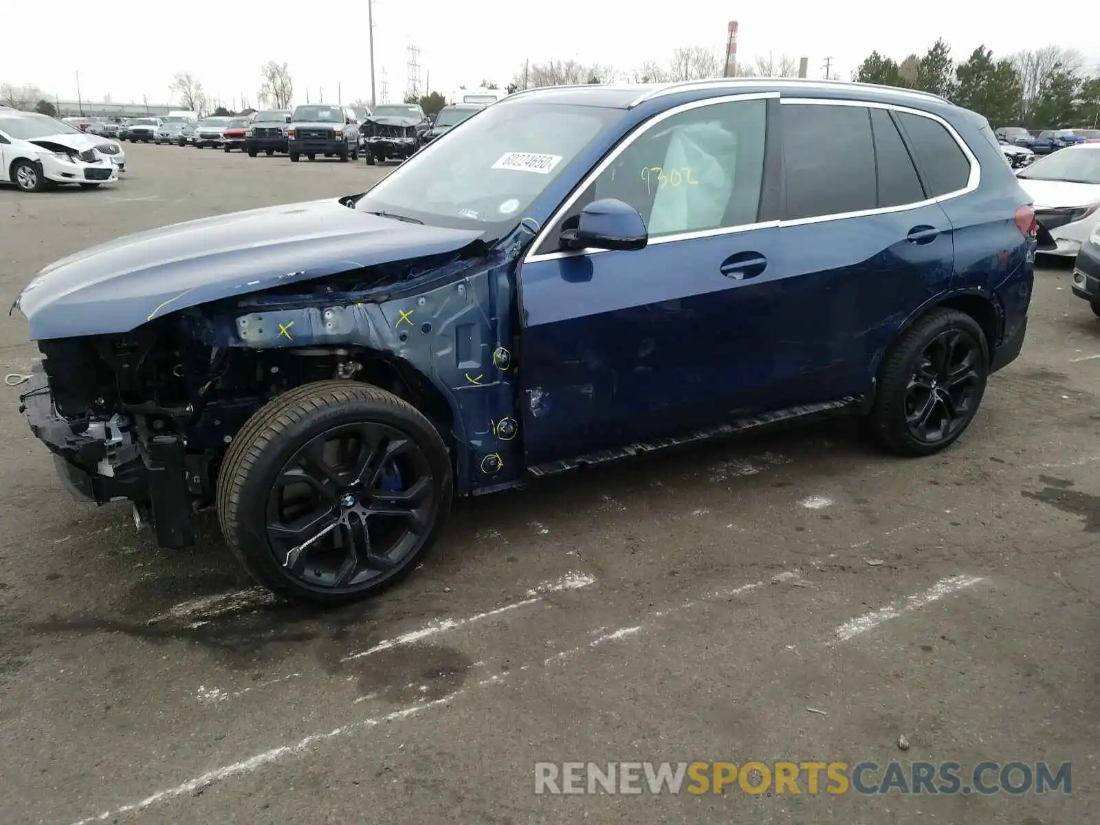 9 Photograph of a damaged car 5UXCR6C58KLL61960 BMW X5 2019