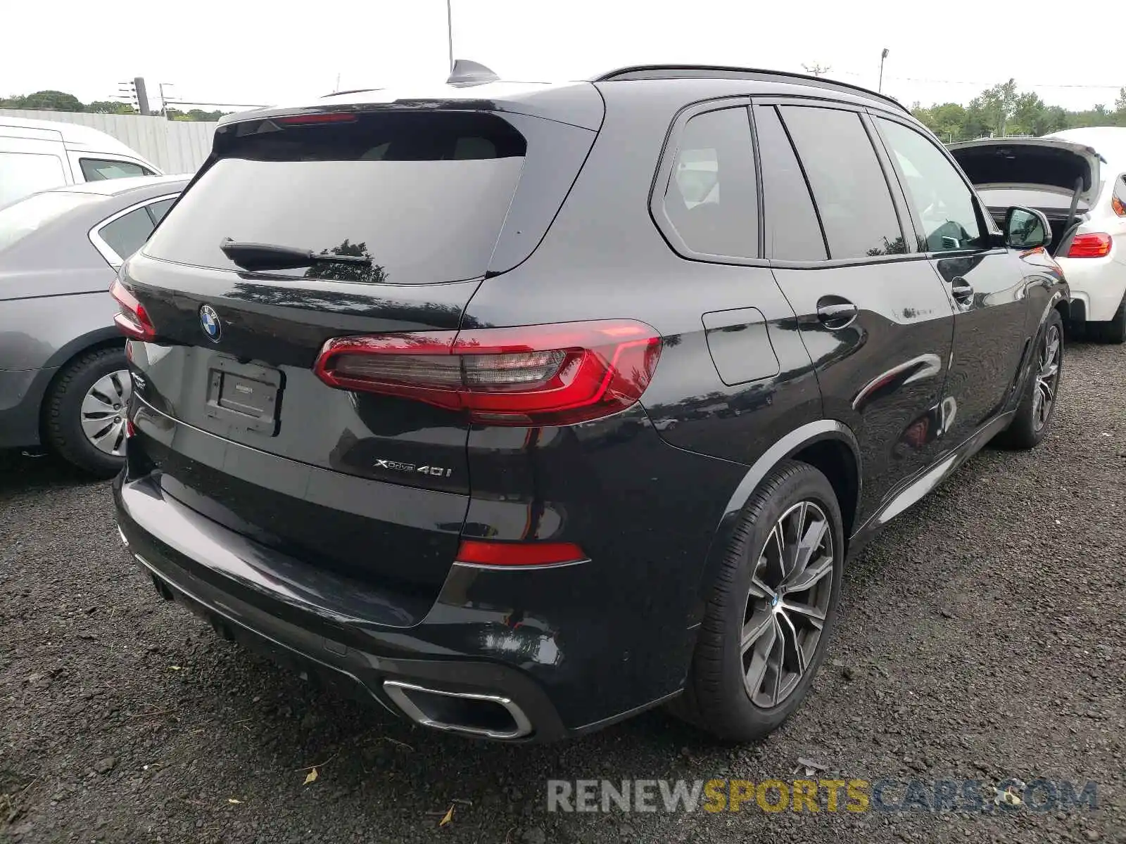 4 Photograph of a damaged car 5UXCR6C58KLL62655 BMW X5 2019