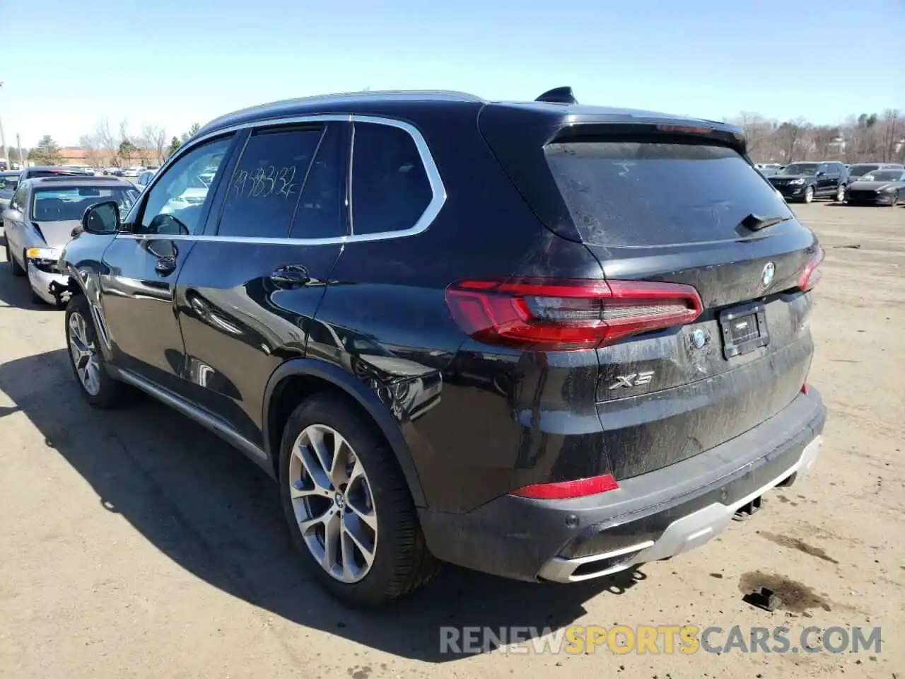 3 Photograph of a damaged car 5UXCR6C59KLK79073 BMW X5 2019