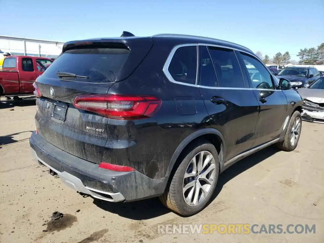 4 Photograph of a damaged car 5UXCR6C59KLK79073 BMW X5 2019