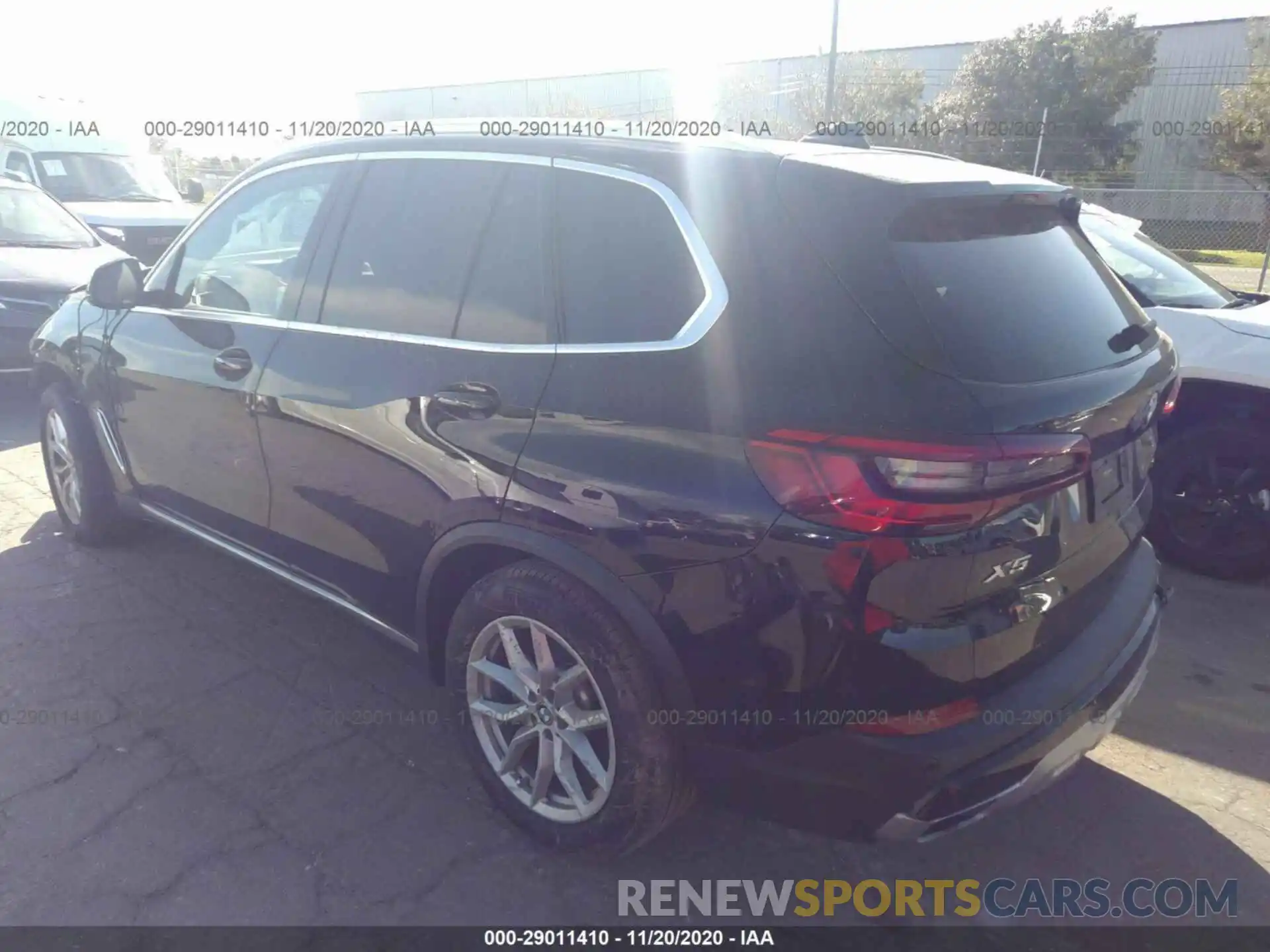 3 Photograph of a damaged car 5UXCR6C59KLK80580 BMW X5 2019