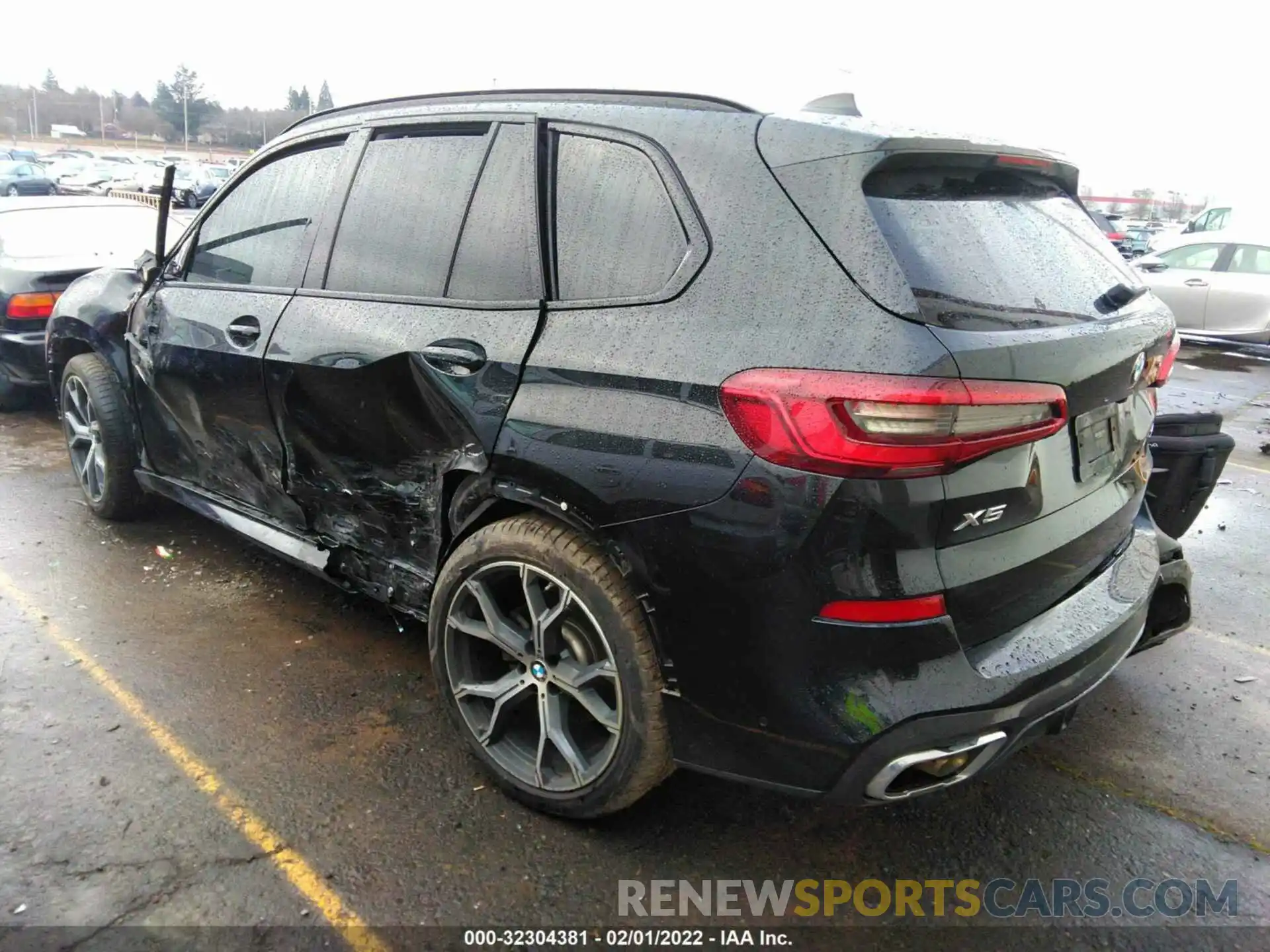 3 Photograph of a damaged car 5UXCR6C59KLK85066 BMW X5 2019