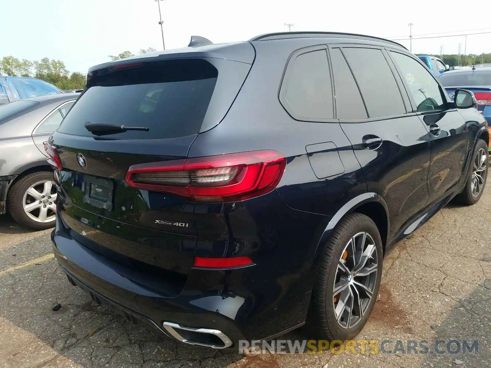 4 Photograph of a damaged car 5UXCR6C59KLK87206 BMW X5 2019