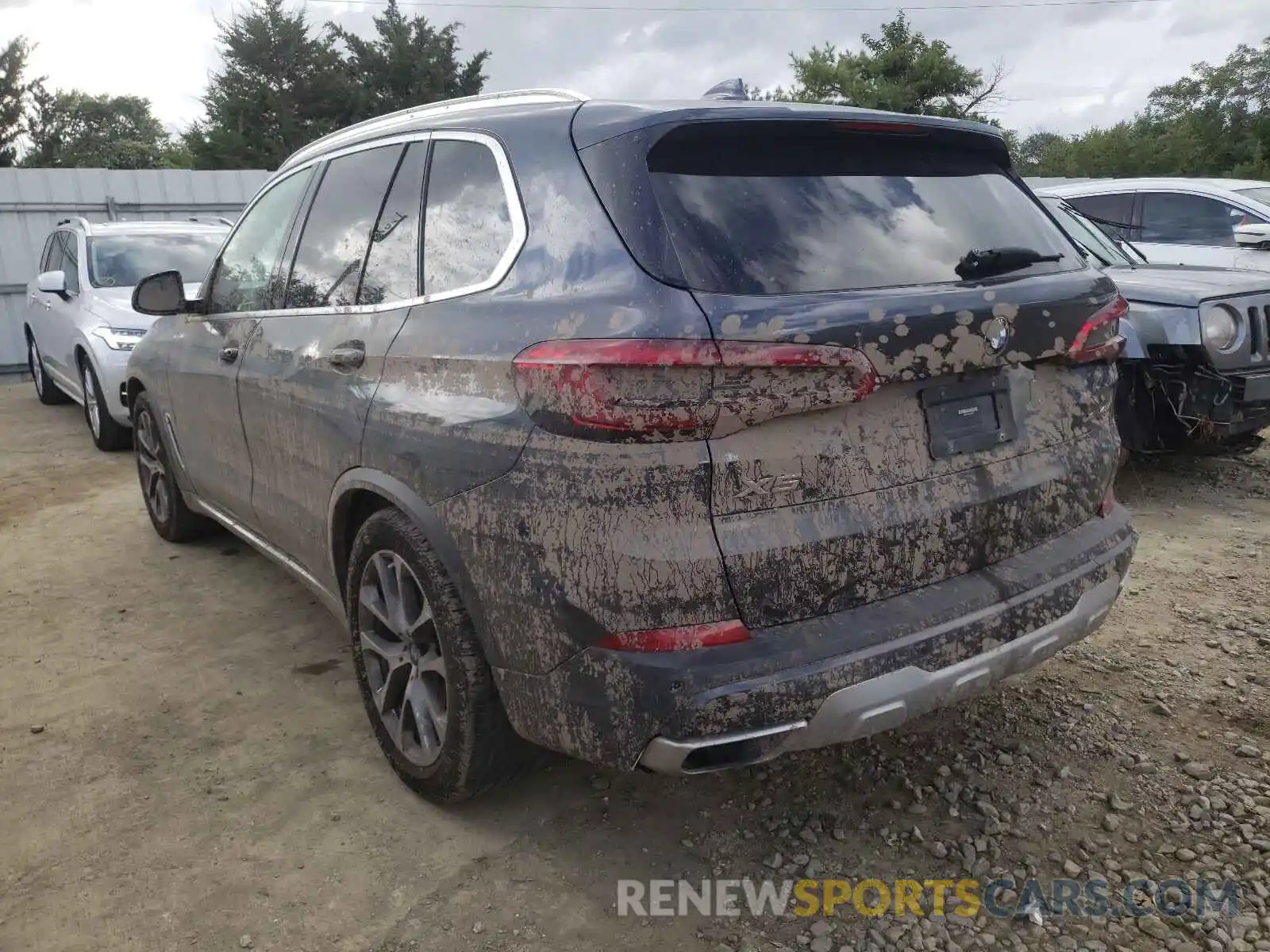 3 Фотография поврежденного автомобиля 5UXCR6C59KLL00617 BMW X5 2019