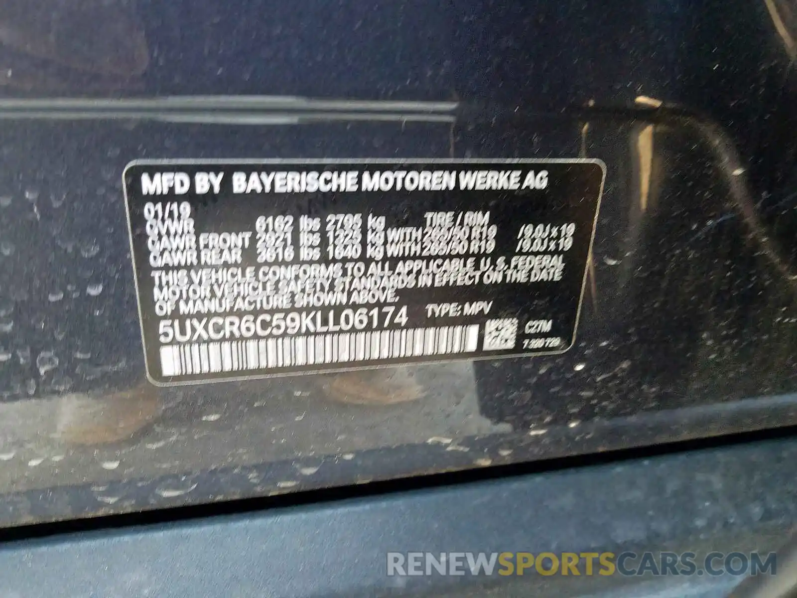 10 Photograph of a damaged car 5UXCR6C59KLL06174 BMW X5 2019