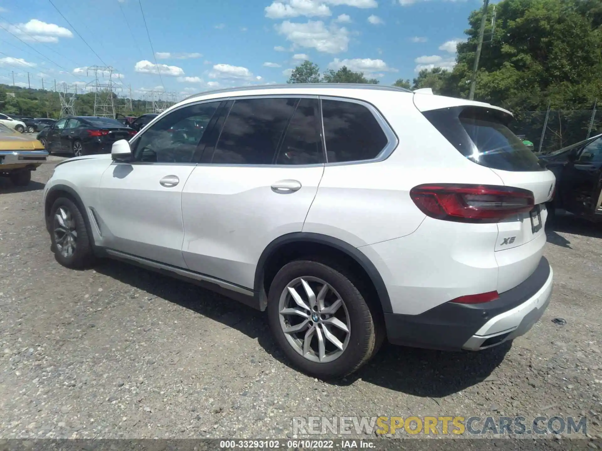 3 Photograph of a damaged car 5UXCR6C59KLL08944 BMW X5 2019