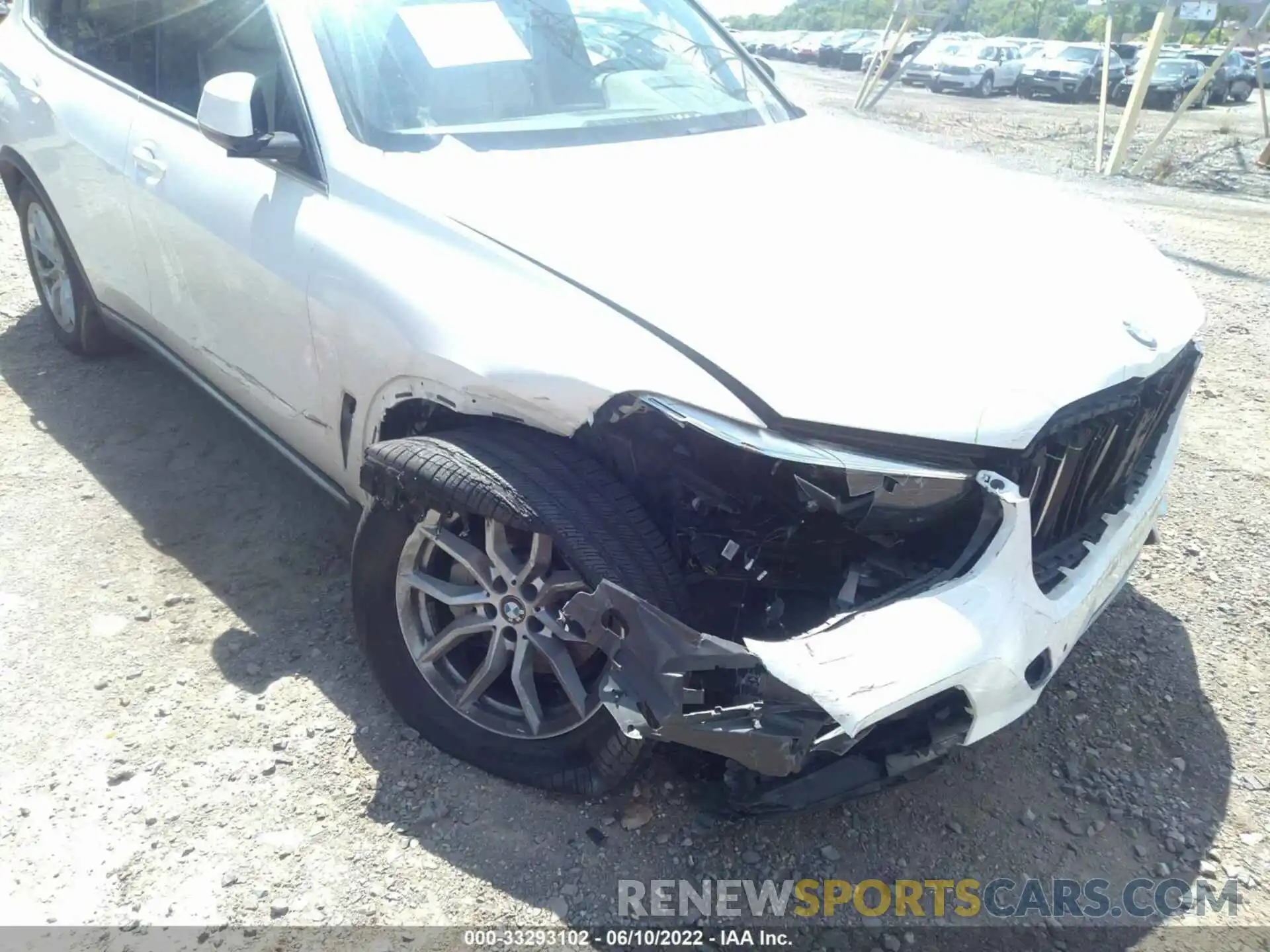 6 Photograph of a damaged car 5UXCR6C59KLL08944 BMW X5 2019