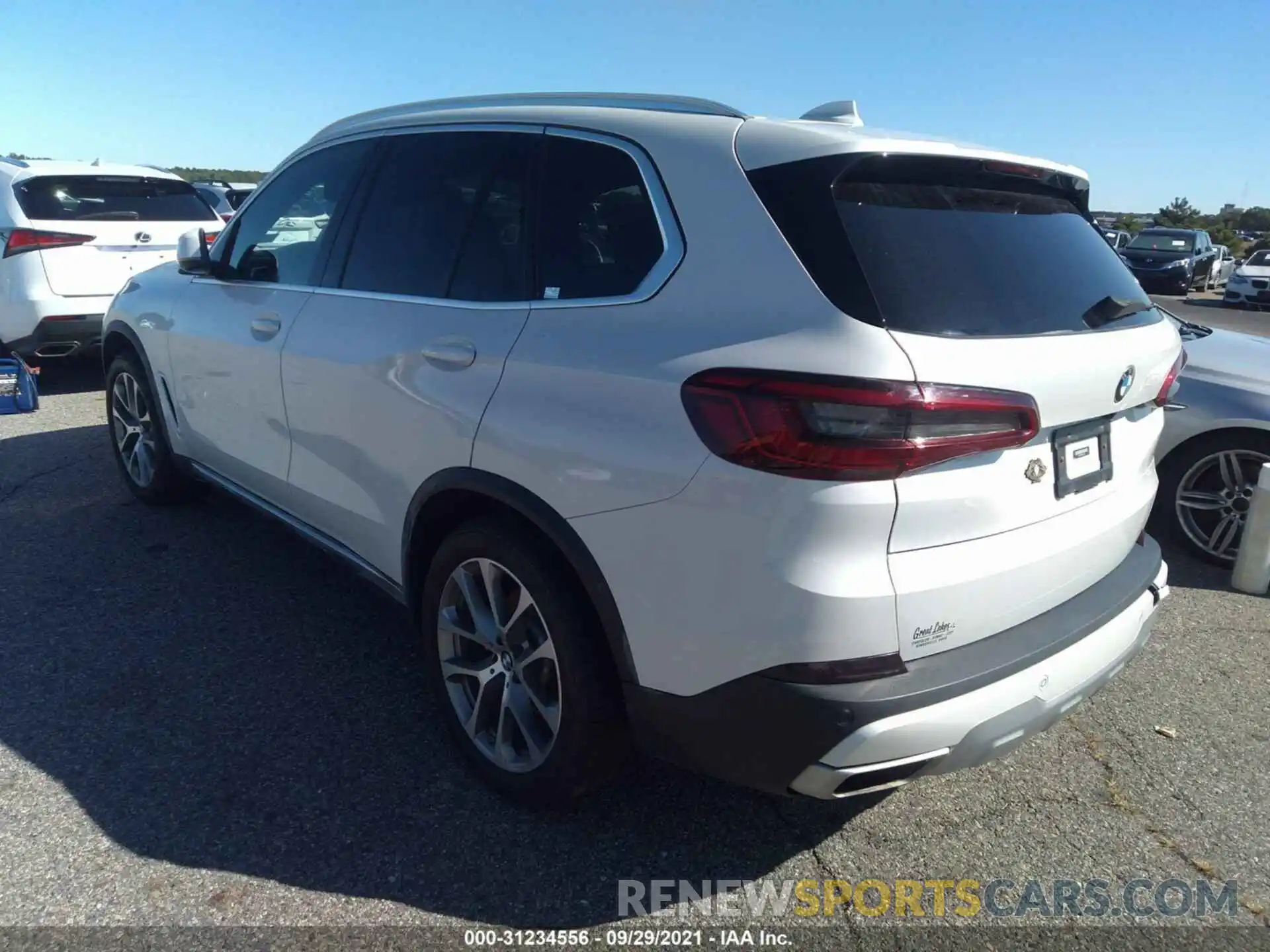 3 Photograph of a damaged car 5UXCR6C59KLL14601 BMW X5 2019