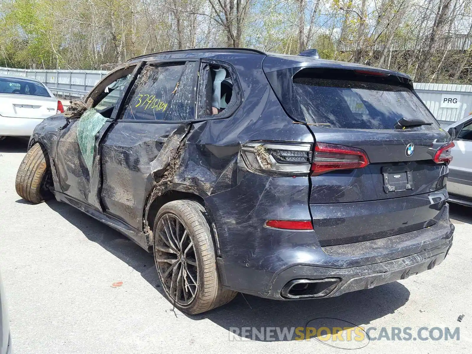 3 Photograph of a damaged car 5UXCR6C59KLL21578 BMW X5 2019