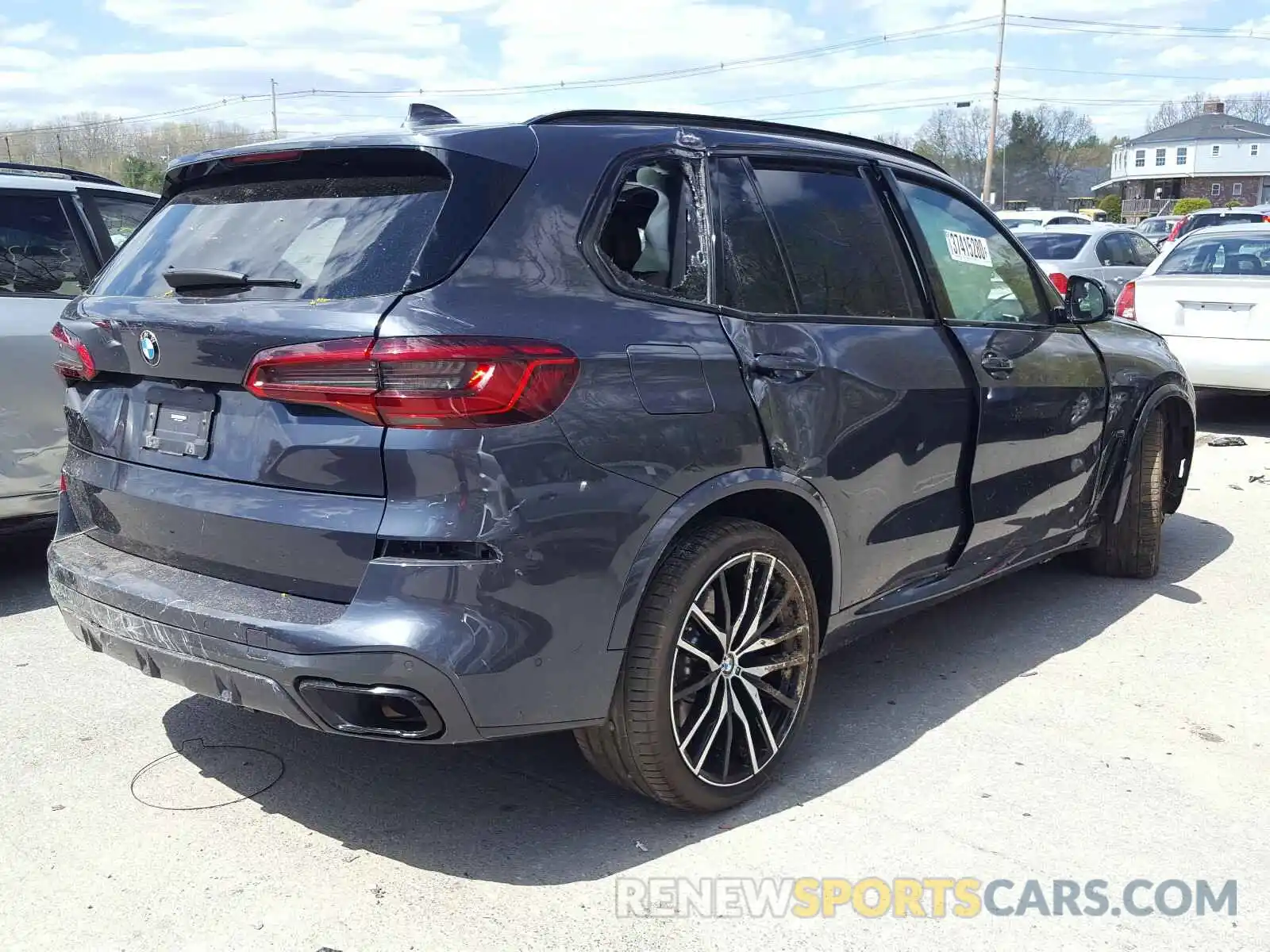 4 Photograph of a damaged car 5UXCR6C59KLL21578 BMW X5 2019