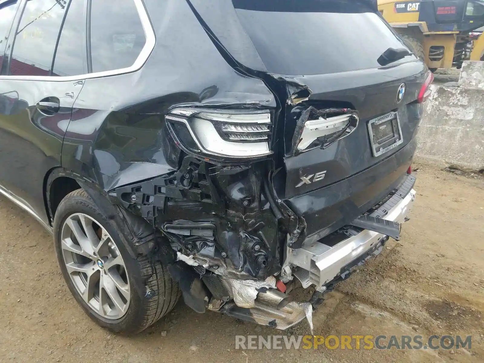 9 Photograph of a damaged car 5UXCR6C59KLL24707 BMW X5 2019