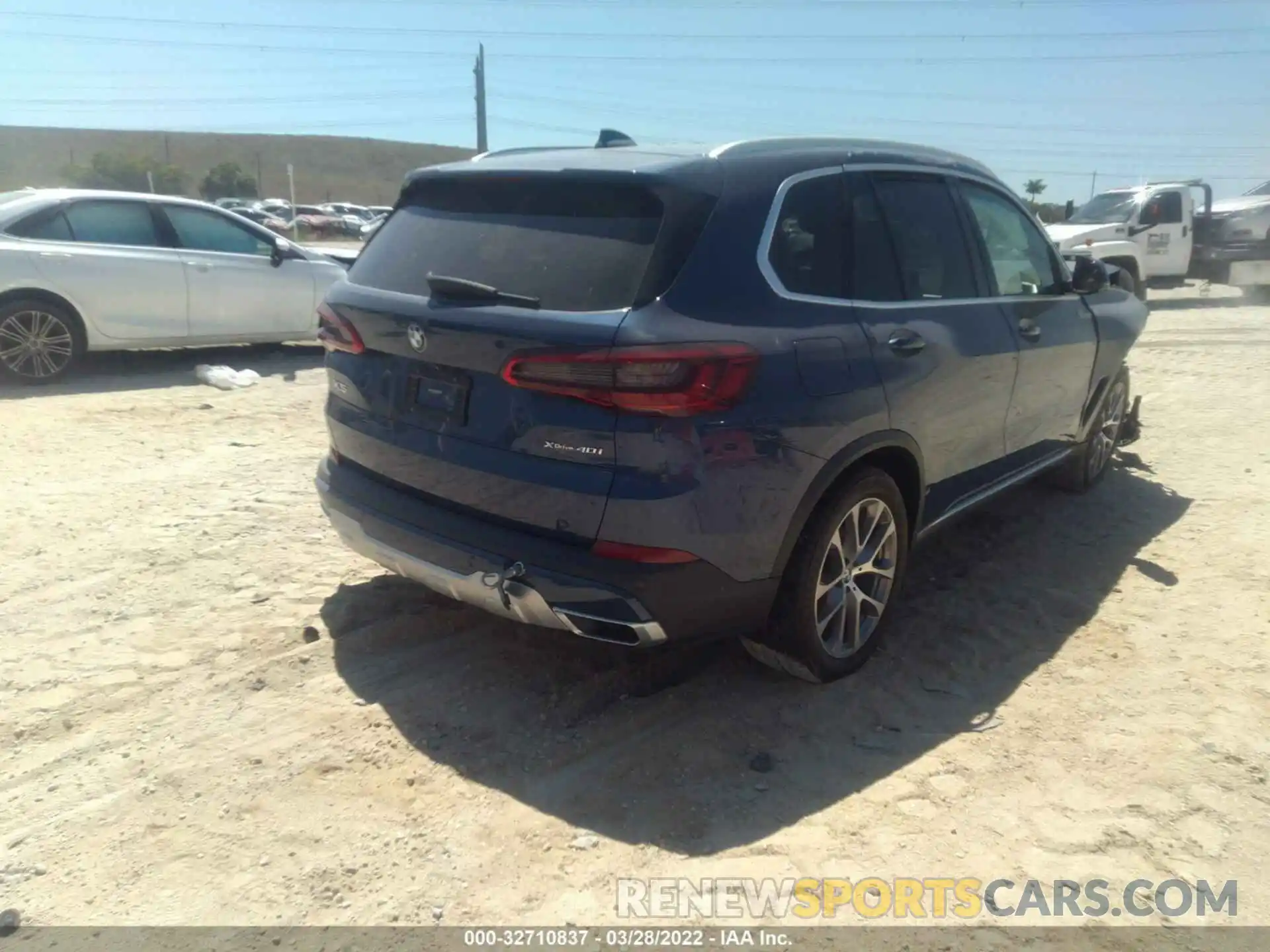 4 Photograph of a damaged car 5UXCR6C59KLL25470 BMW X5 2019