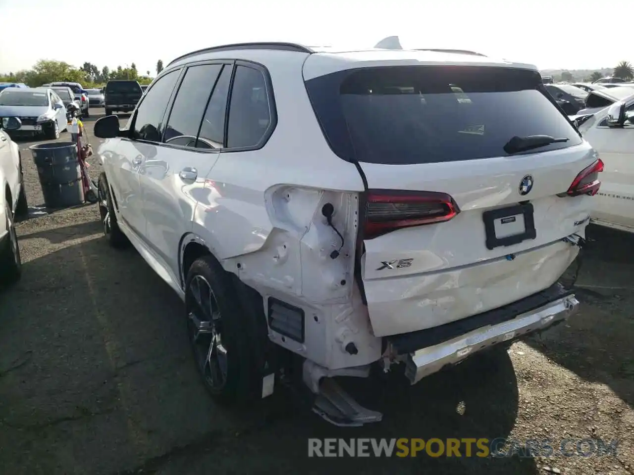 3 Photograph of a damaged car 5UXCR6C59KLL39627 BMW X5 2019