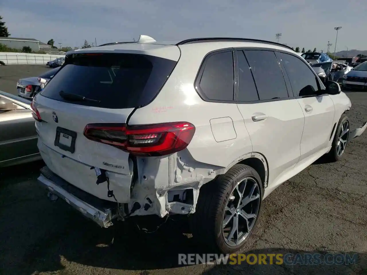 4 Photograph of a damaged car 5UXCR6C59KLL39627 BMW X5 2019