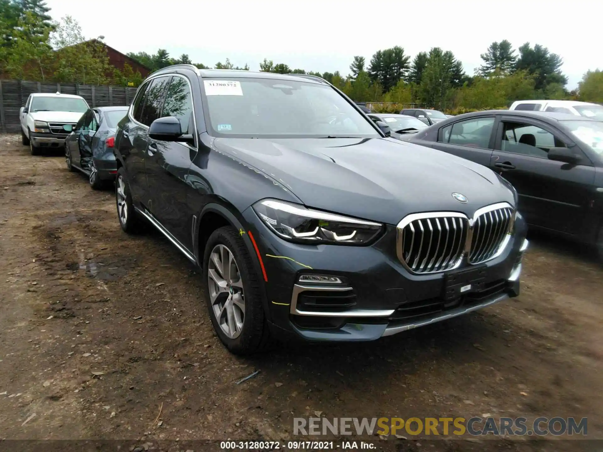 1 Фотография поврежденного автомобиля 5UXCR6C59KLL40003 BMW X5 2019