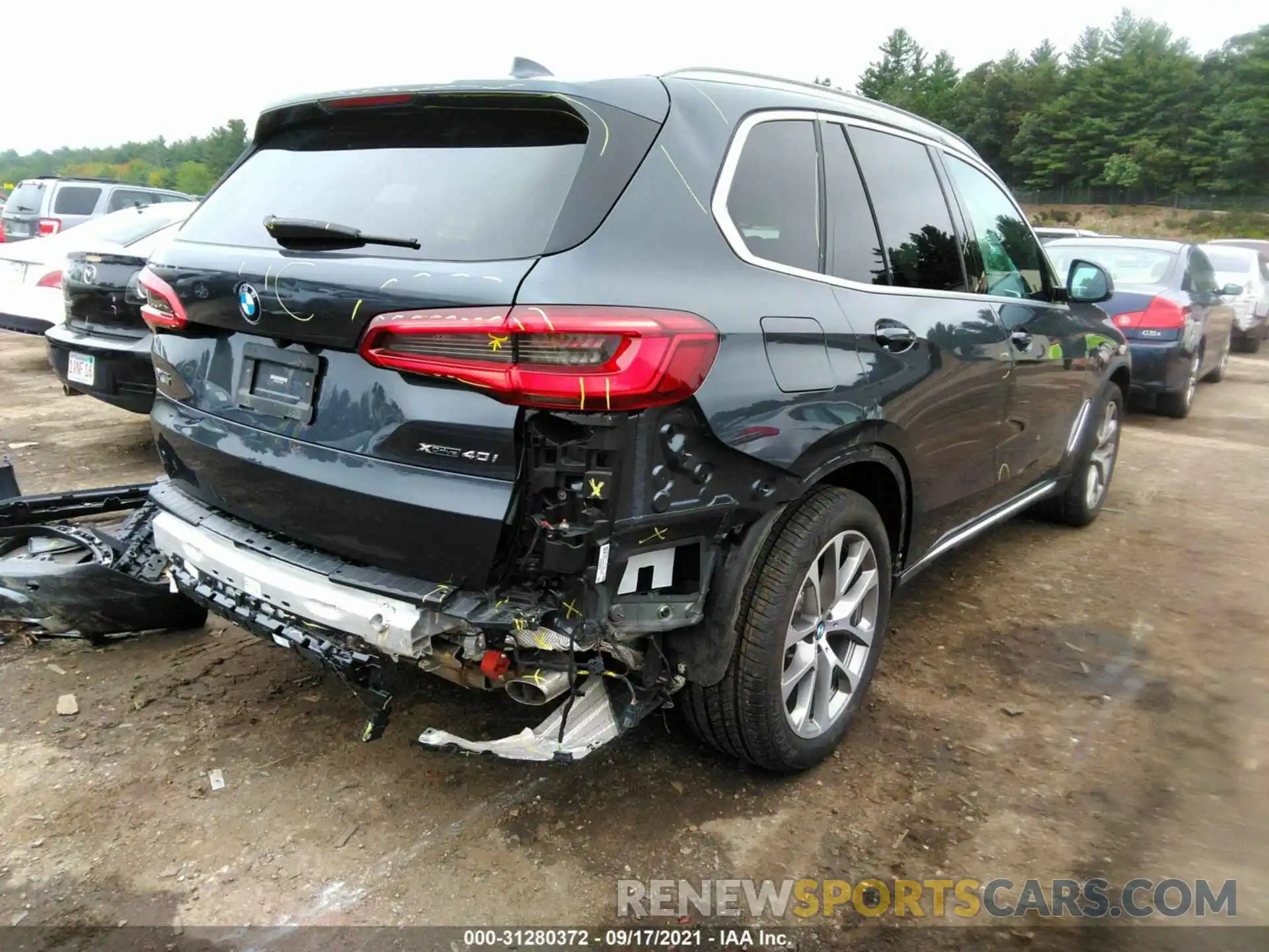 4 Photograph of a damaged car 5UXCR6C59KLL40003 BMW X5 2019