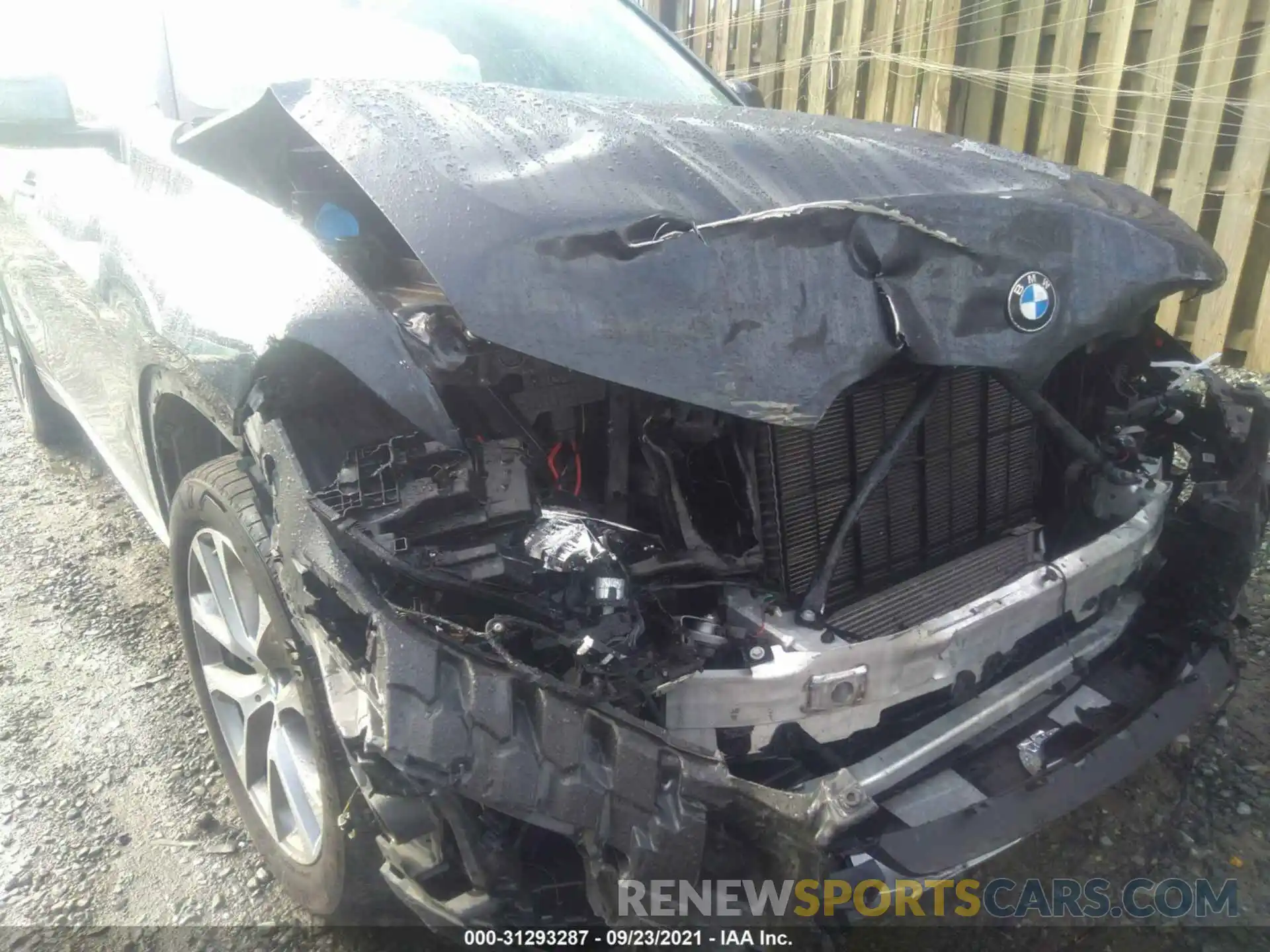 6 Photograph of a damaged car 5UXCR6C59KLL53401 BMW X5 2019