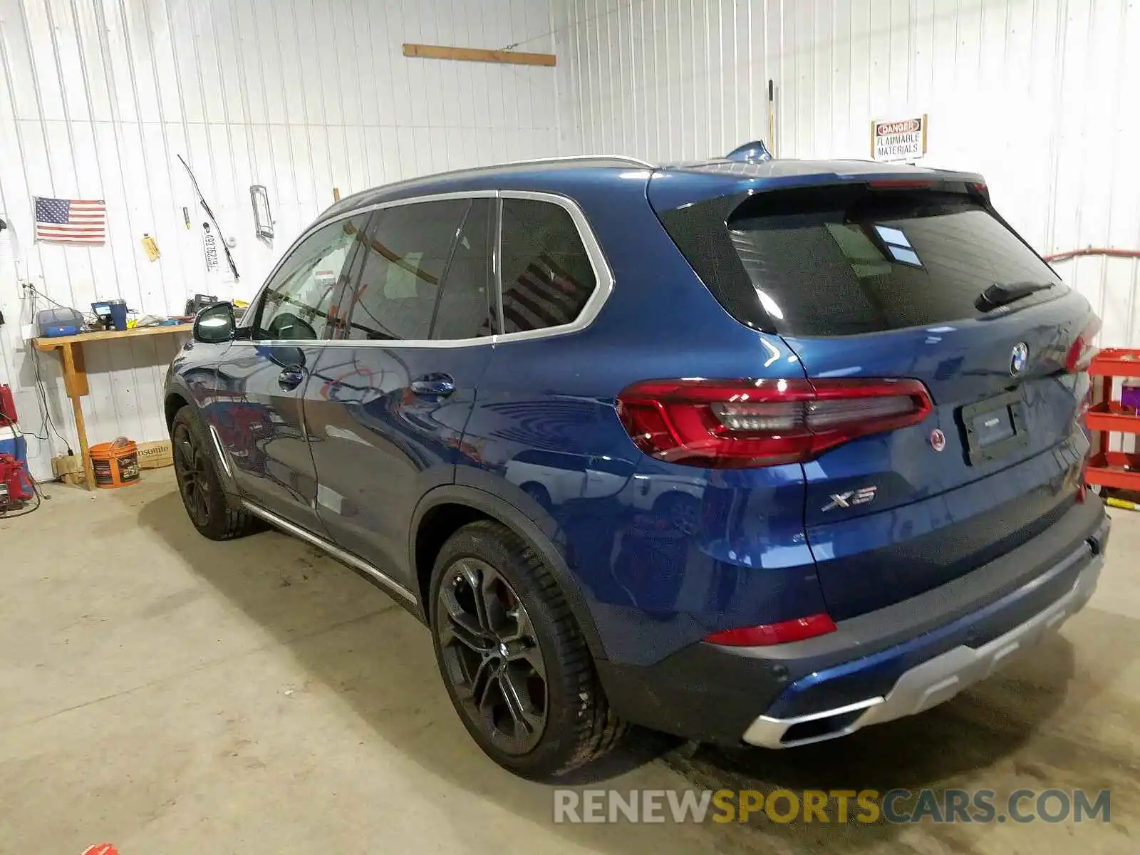 3 Photograph of a damaged car 5UXCR6C59KLL53690 BMW X5 2019