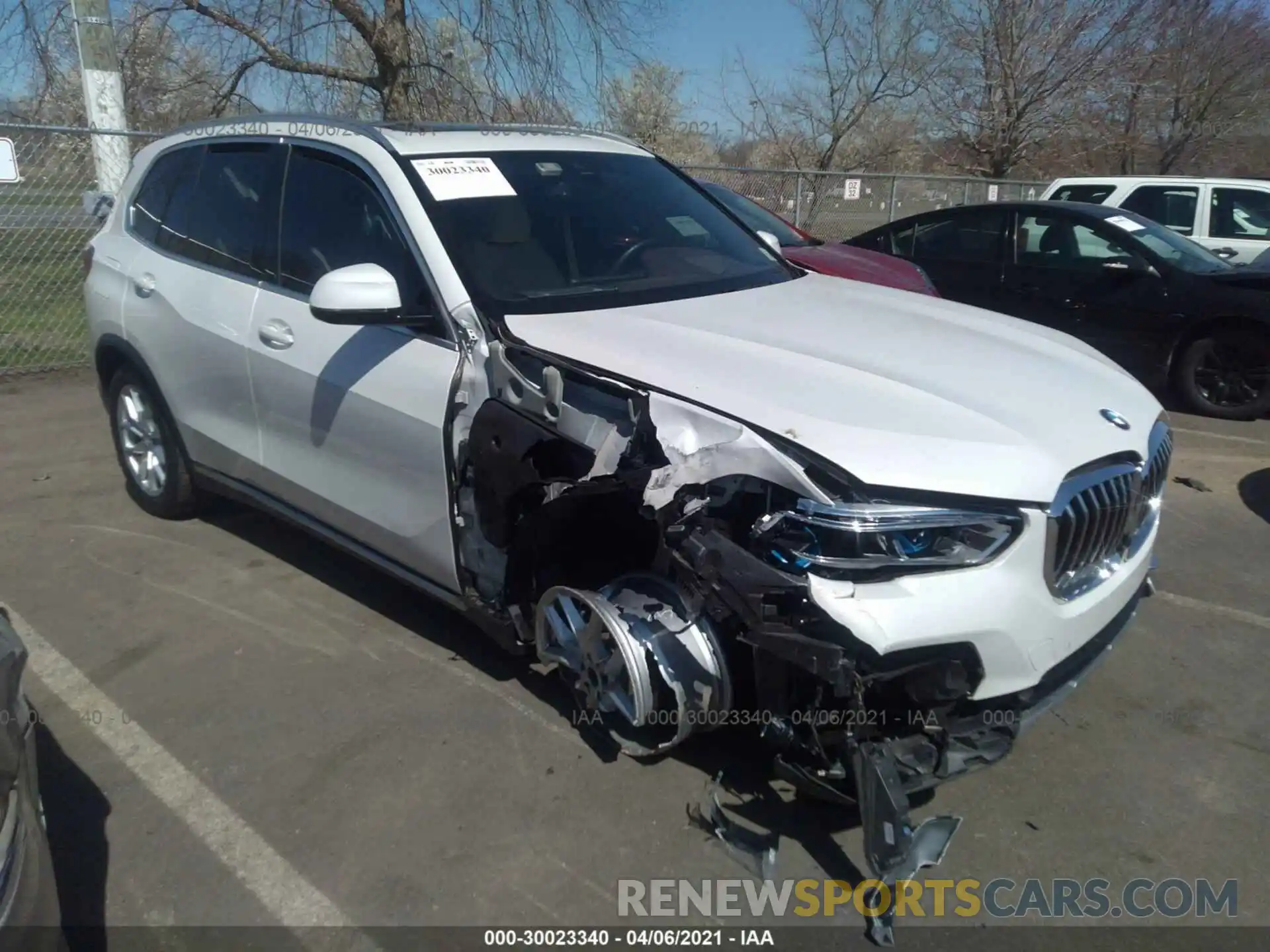 6 Photograph of a damaged car 5UXCR6C59KLL63555 BMW X5 2019