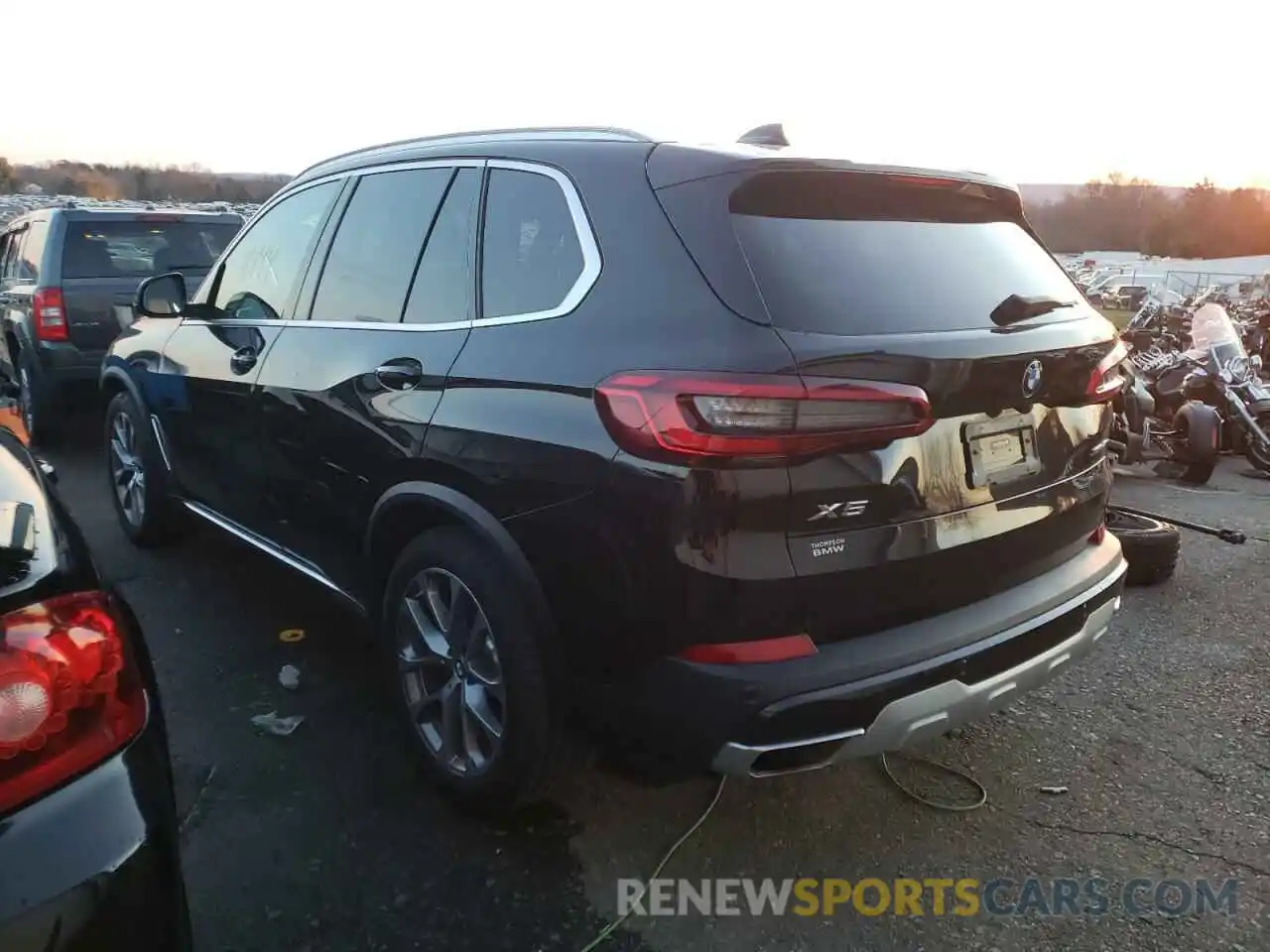 3 Photograph of a damaged car 5UXCR6C59KLL64494 BMW X5 2019