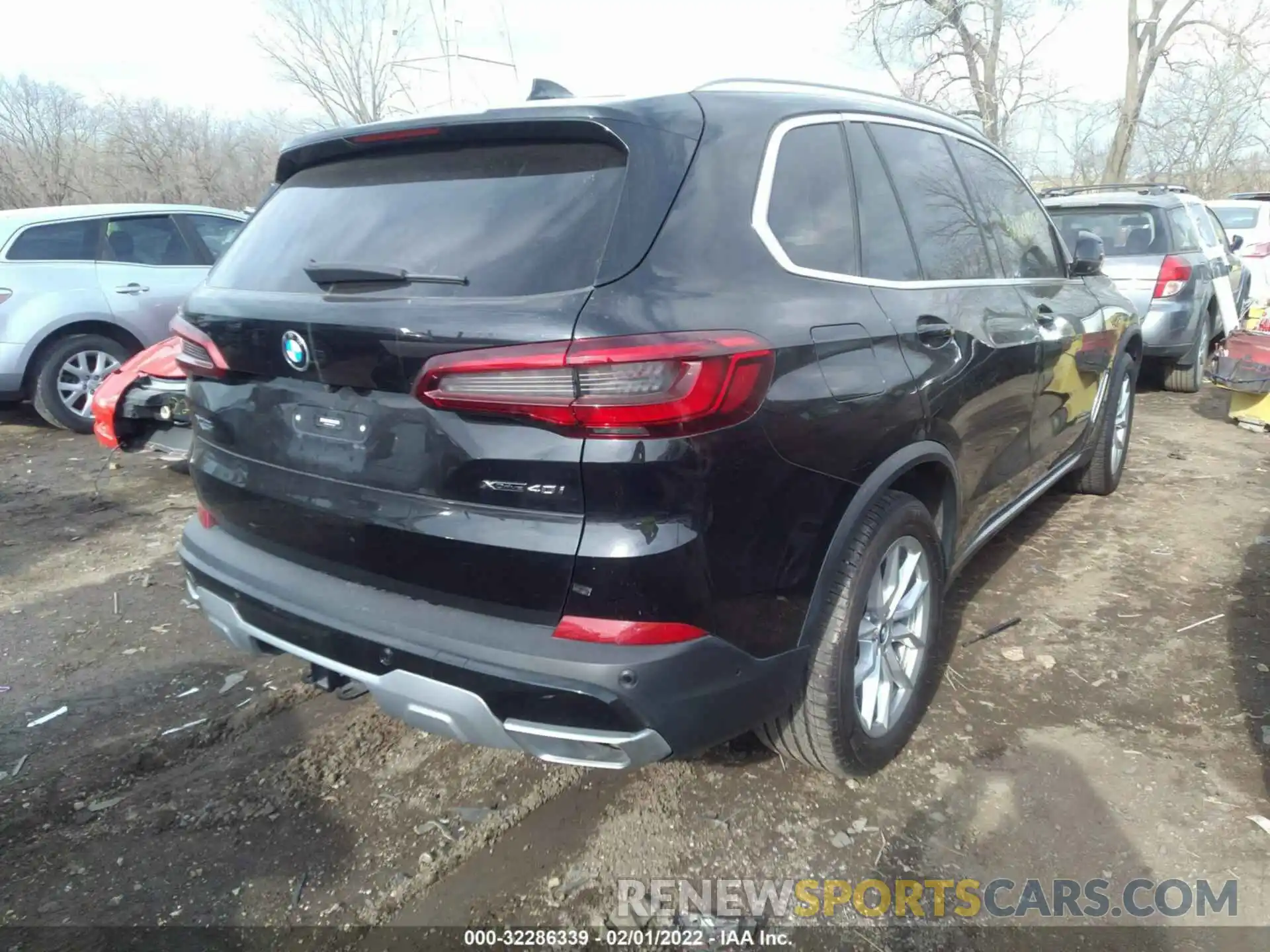 4 Photograph of a damaged car 5UXCR6C5XKLB12434 BMW X5 2019