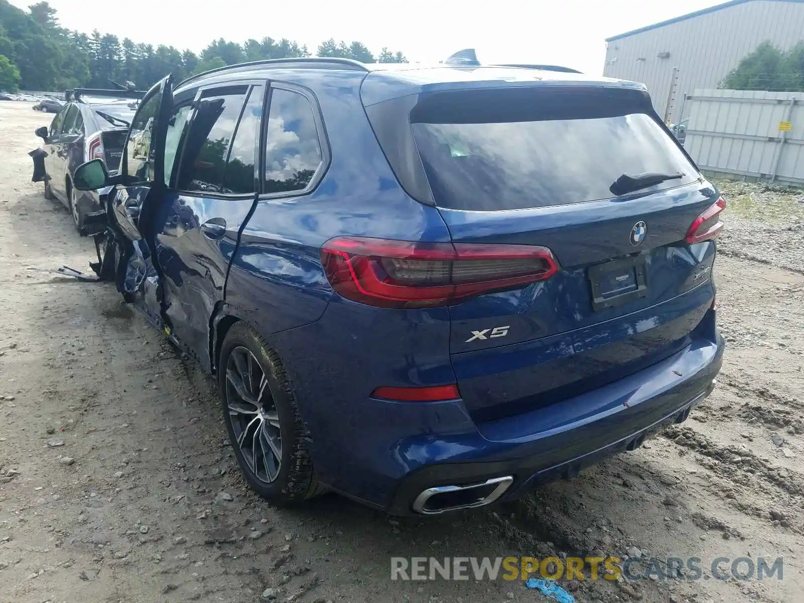 3 Photograph of a damaged car 5UXCR6C5XKLK79440 BMW X5 2019