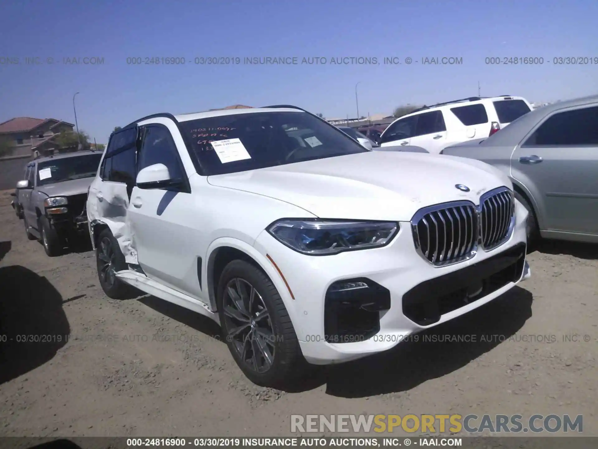 1 Photograph of a damaged car 5UXCR6C5XKLK81334 BMW X5 2019