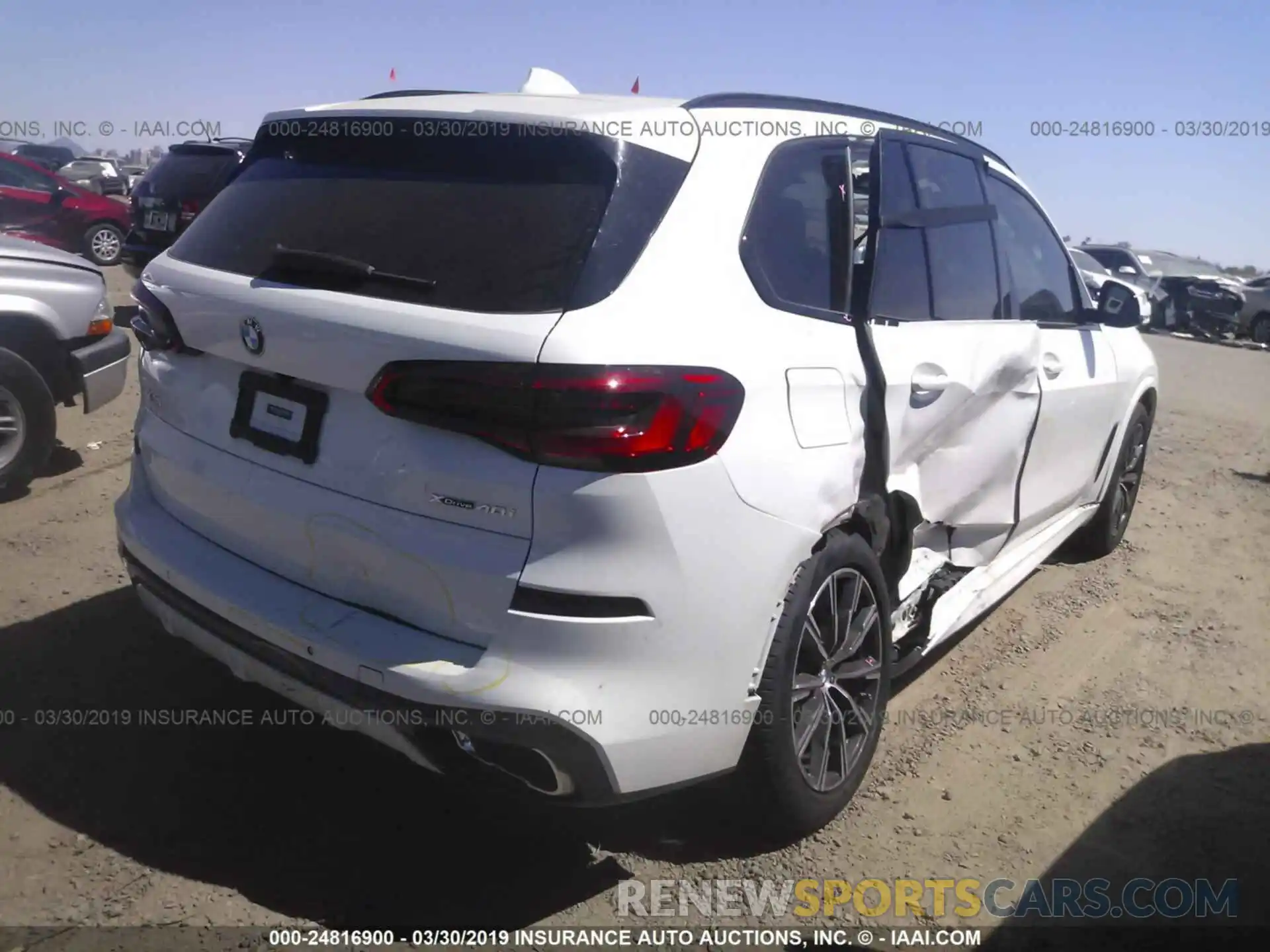 4 Photograph of a damaged car 5UXCR6C5XKLK81334 BMW X5 2019