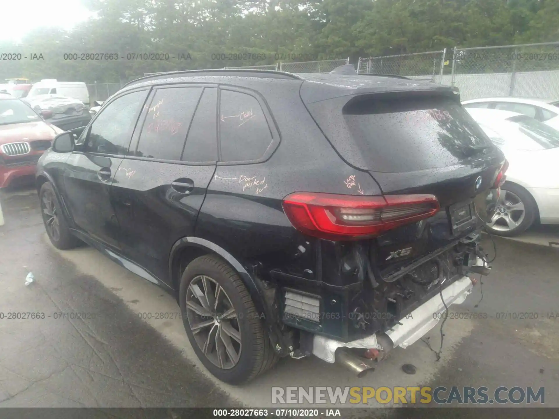 3 Photograph of a damaged car 5UXCR6C5XKLK81737 BMW X5 2019