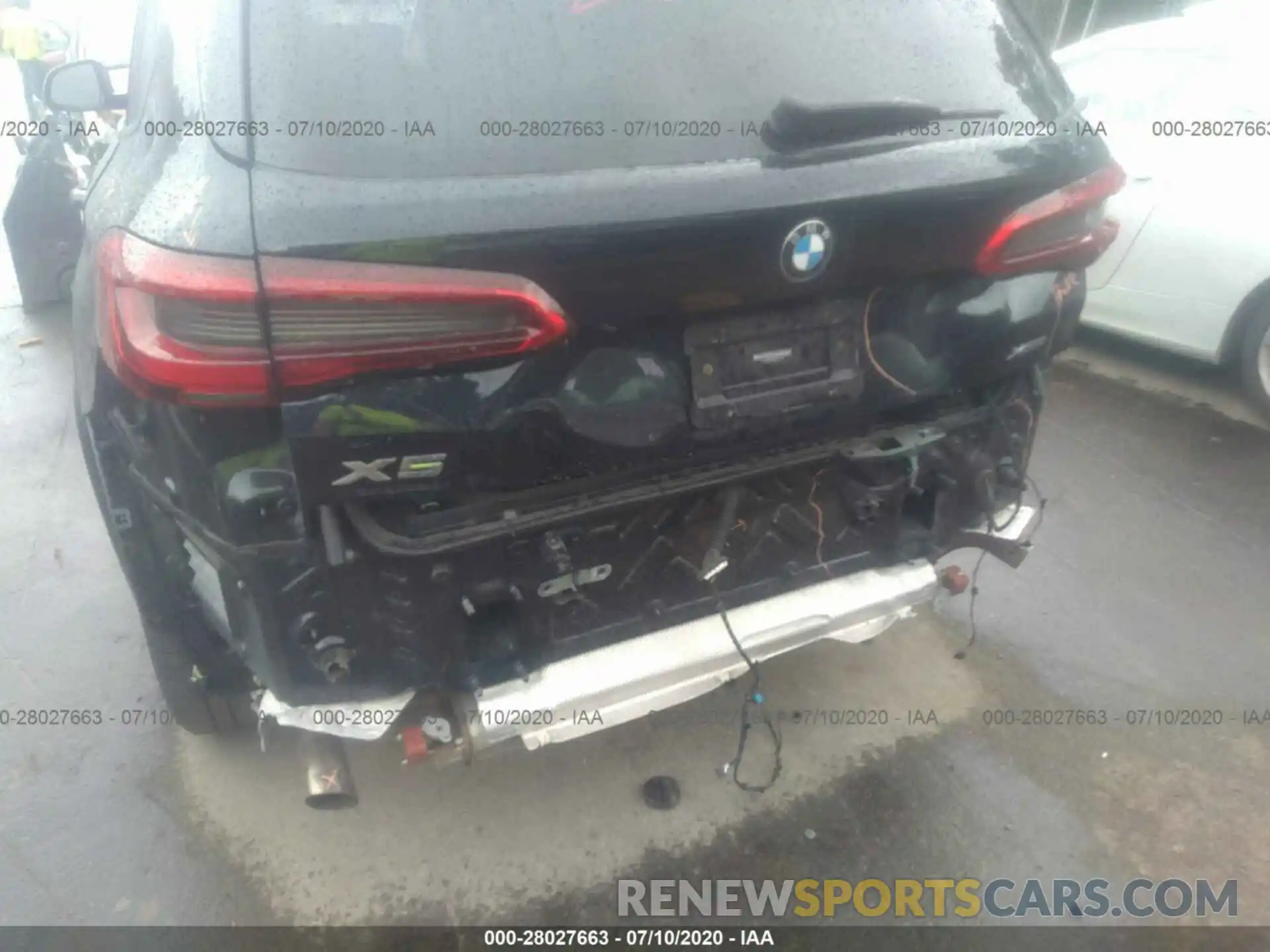 6 Photograph of a damaged car 5UXCR6C5XKLK81737 BMW X5 2019