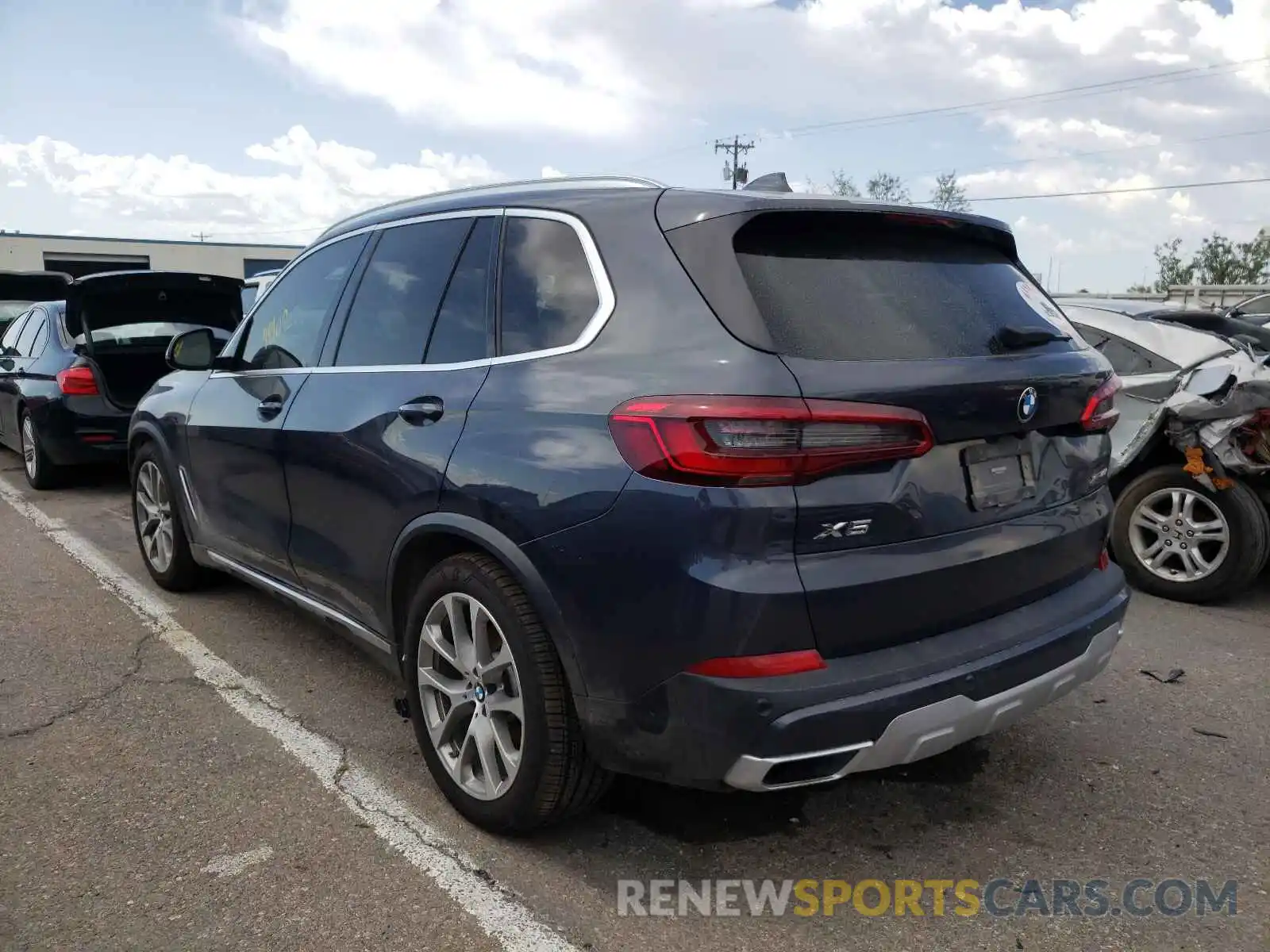 3 Photograph of a damaged car 5UXCR6C5XKLK85237 BMW X5 2019