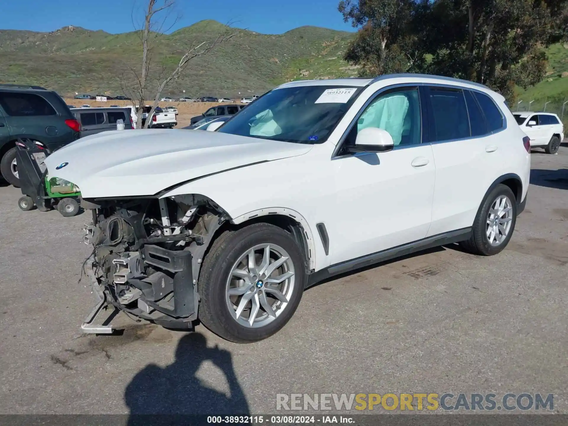 2 Photograph of a damaged car 5UXCR6C5XKLK87327 BMW X5 2019