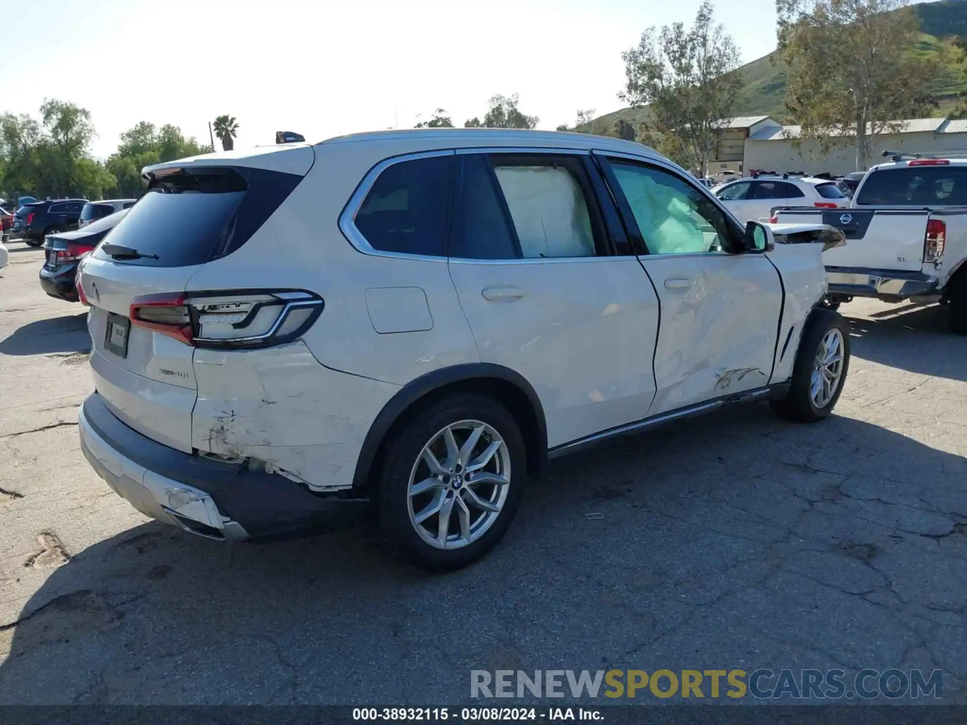 4 Photograph of a damaged car 5UXCR6C5XKLK87327 BMW X5 2019