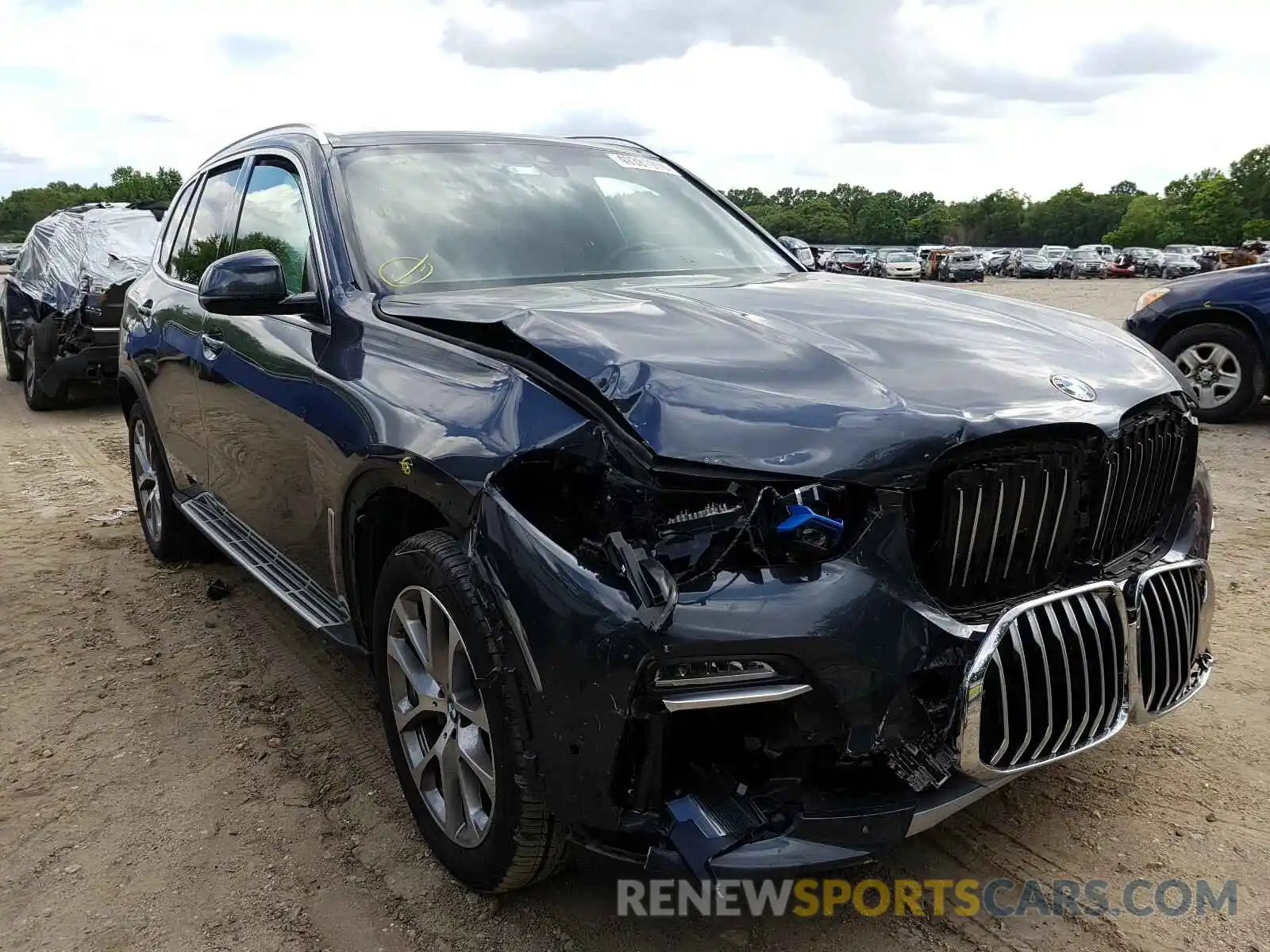 1 Photograph of a damaged car 5UXCR6C5XKLL01789 BMW X5 2019