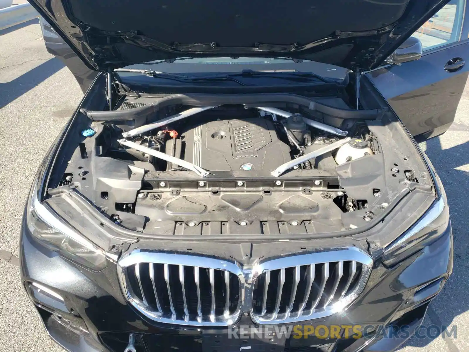 7 Фотография поврежденного автомобиля 5UXCR6C5XKLL02747 BMW X5 2019