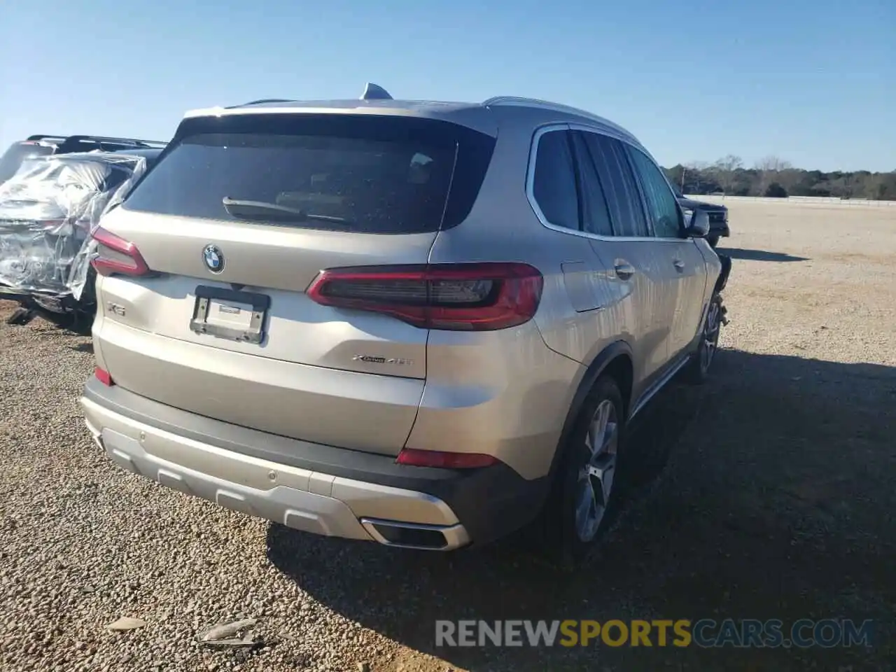 4 Photograph of a damaged car 5UXCR6C5XKLL02909 BMW X5 2019