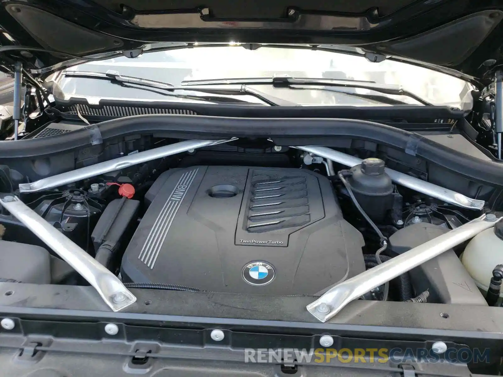 7 Photograph of a damaged car 5UXCR6C5XKLL04174 BMW X5 2019