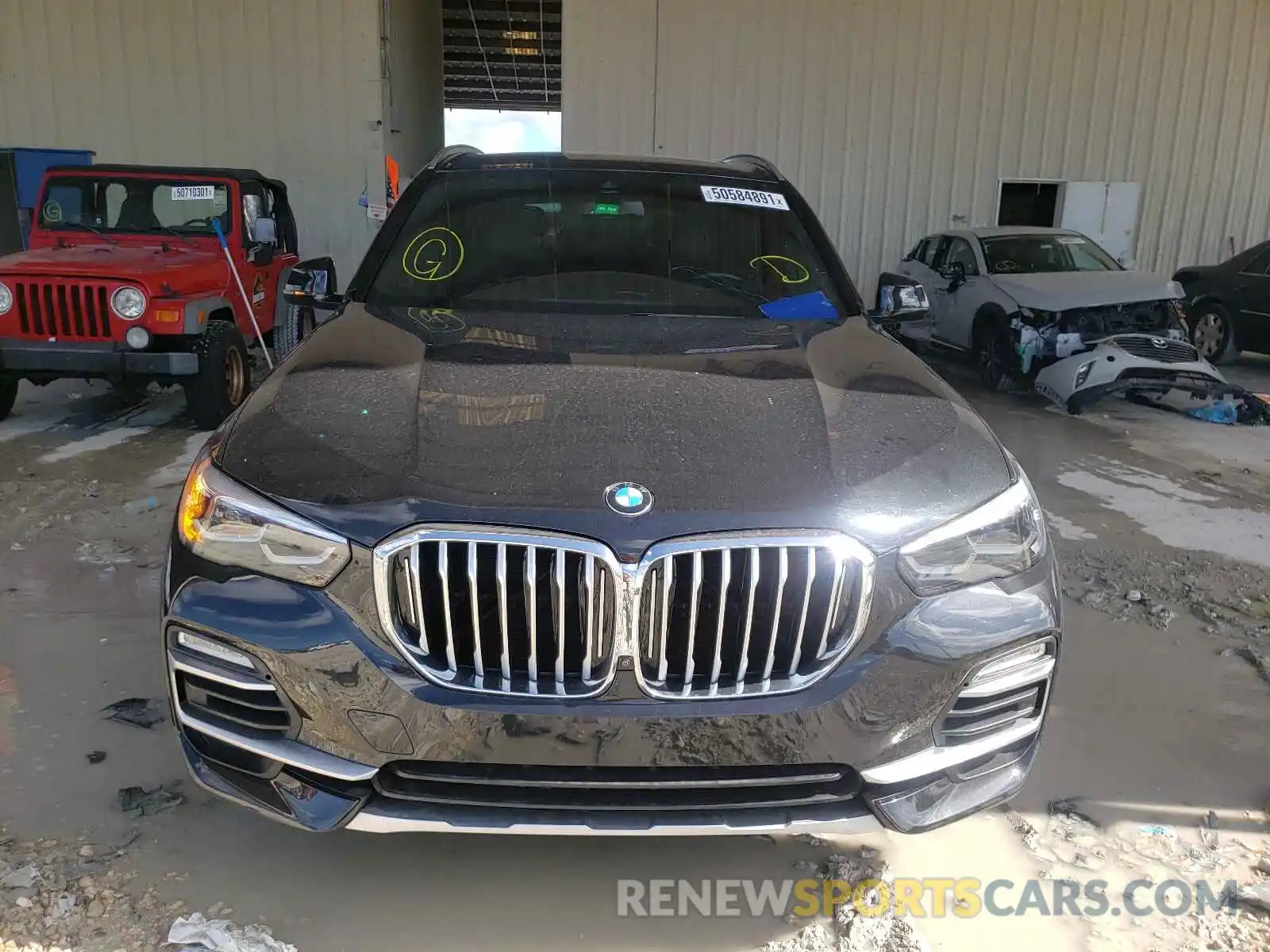 9 Photograph of a damaged car 5UXCR6C5XKLL04188 BMW X5 2019