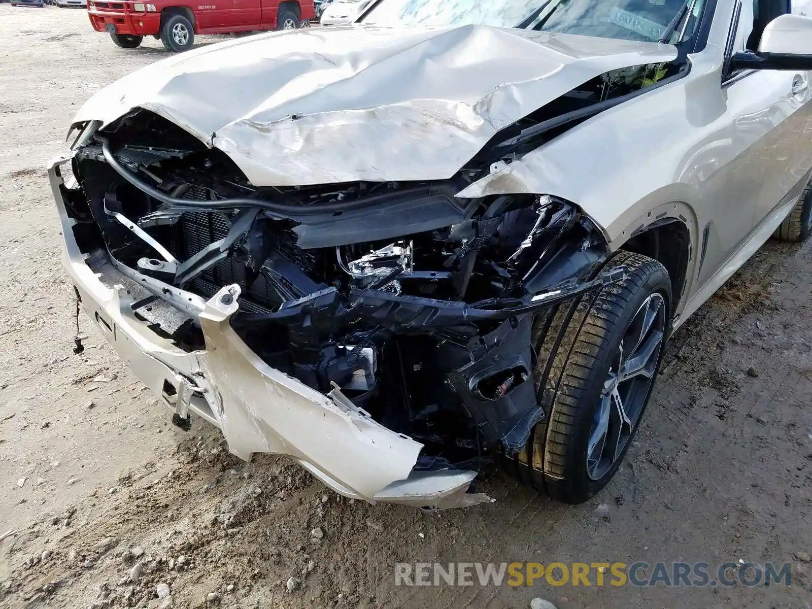 9 Photograph of a damaged car 5UXCR6C5XKLL04420 BMW X5 2019