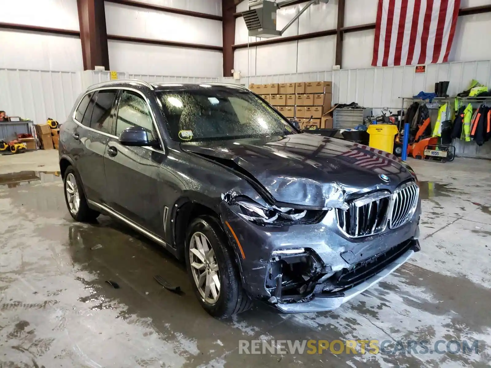 1 Photograph of a damaged car 5UXCR6C5XKLL04952 BMW X5 2019