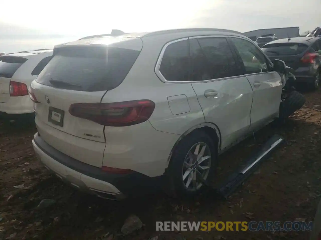 4 Photograph of a damaged car 5UXCR6C5XKLL06524 BMW X5 2019