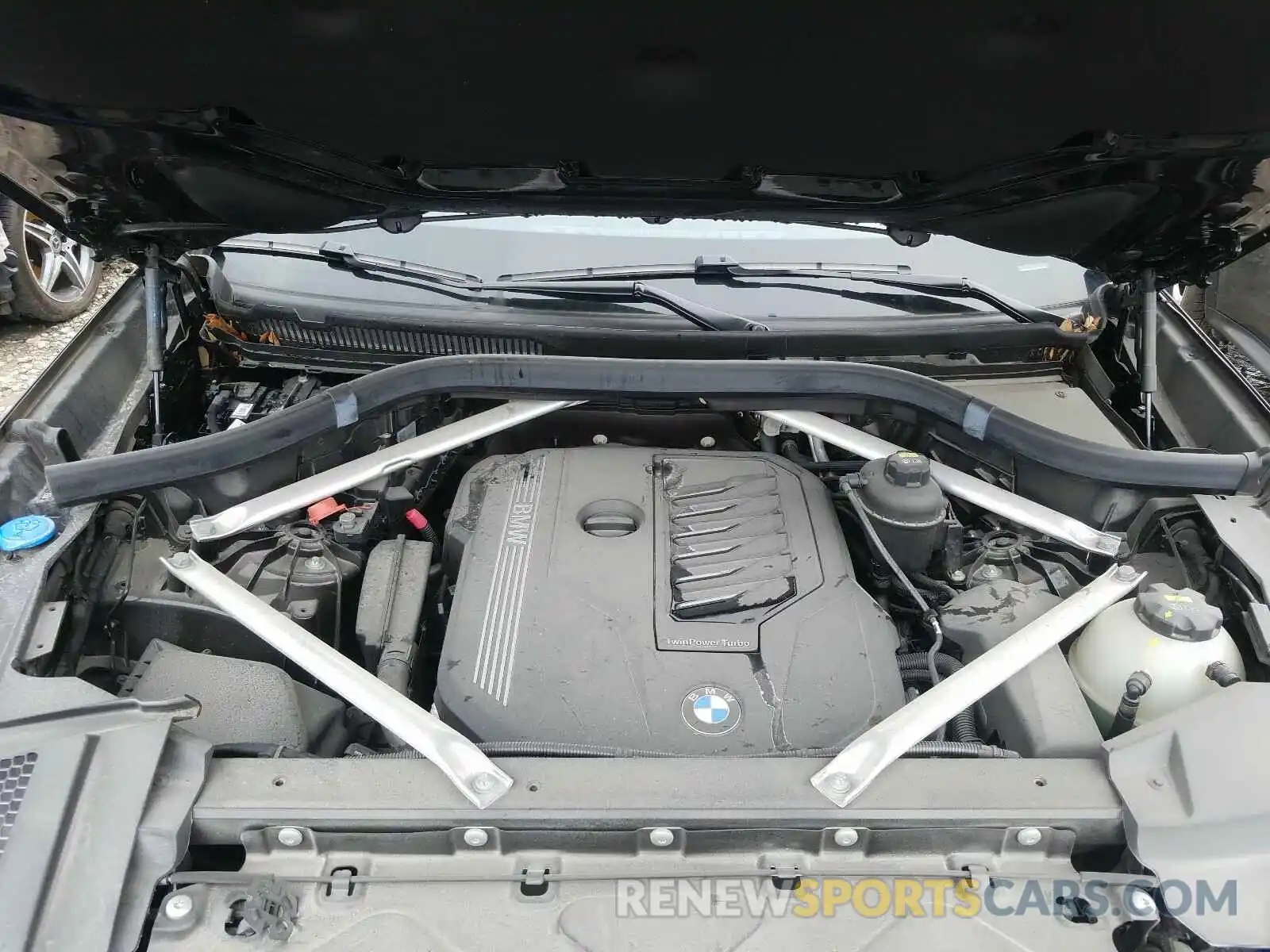 7 Photograph of a damaged car 5UXCR6C5XKLL11481 BMW X5 2019