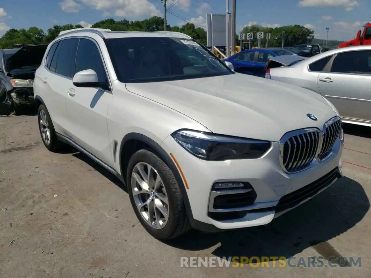 1 Photograph of a damaged car 5UXCR6C5XKLL12176 BMW X5 2019